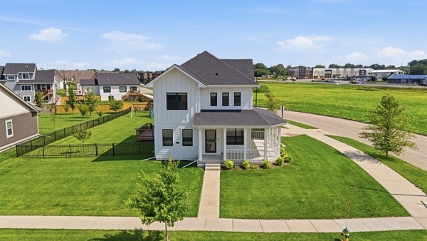 202 SW Prairie Trail Parkway