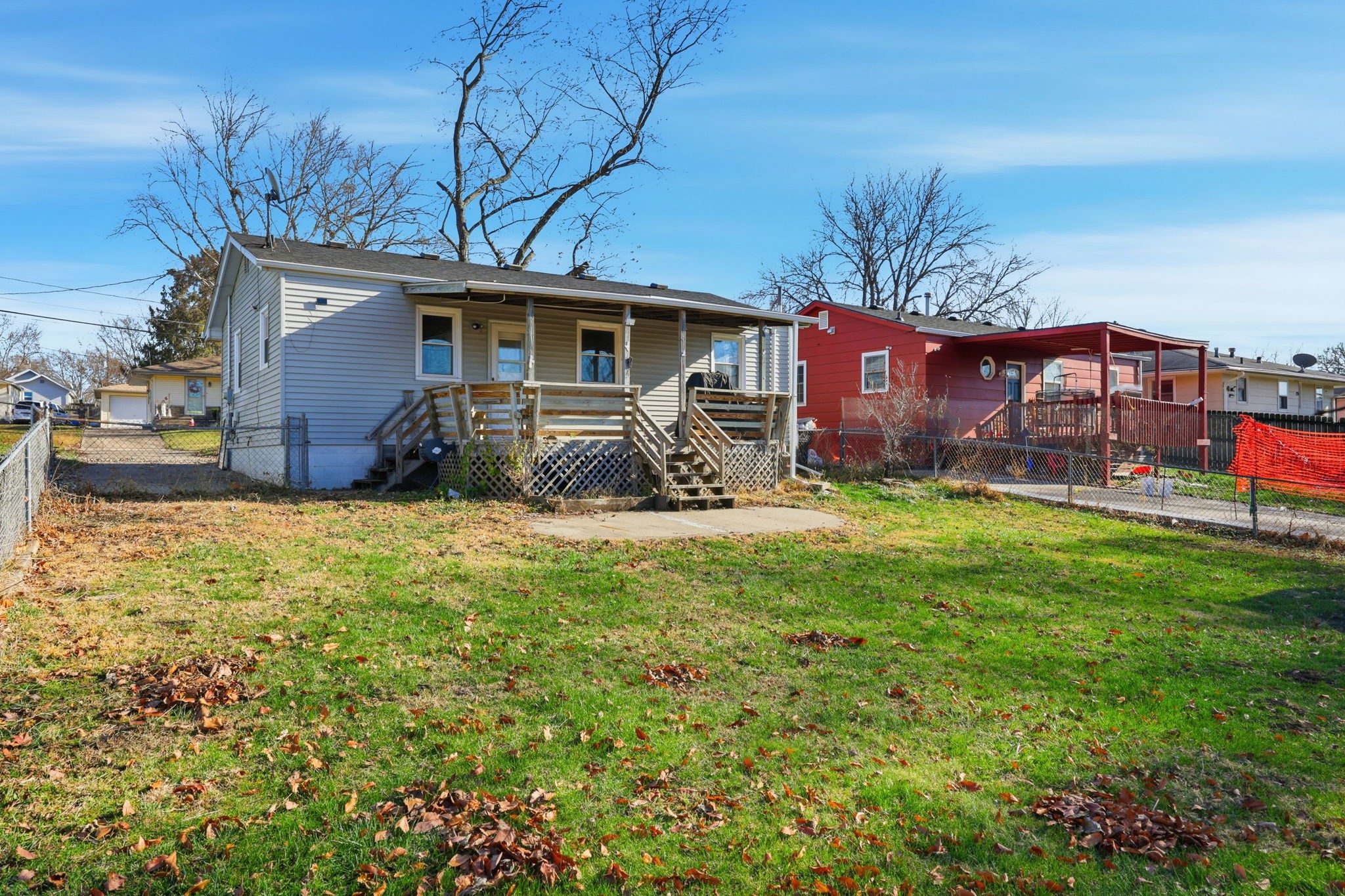 2404 E 37th Court