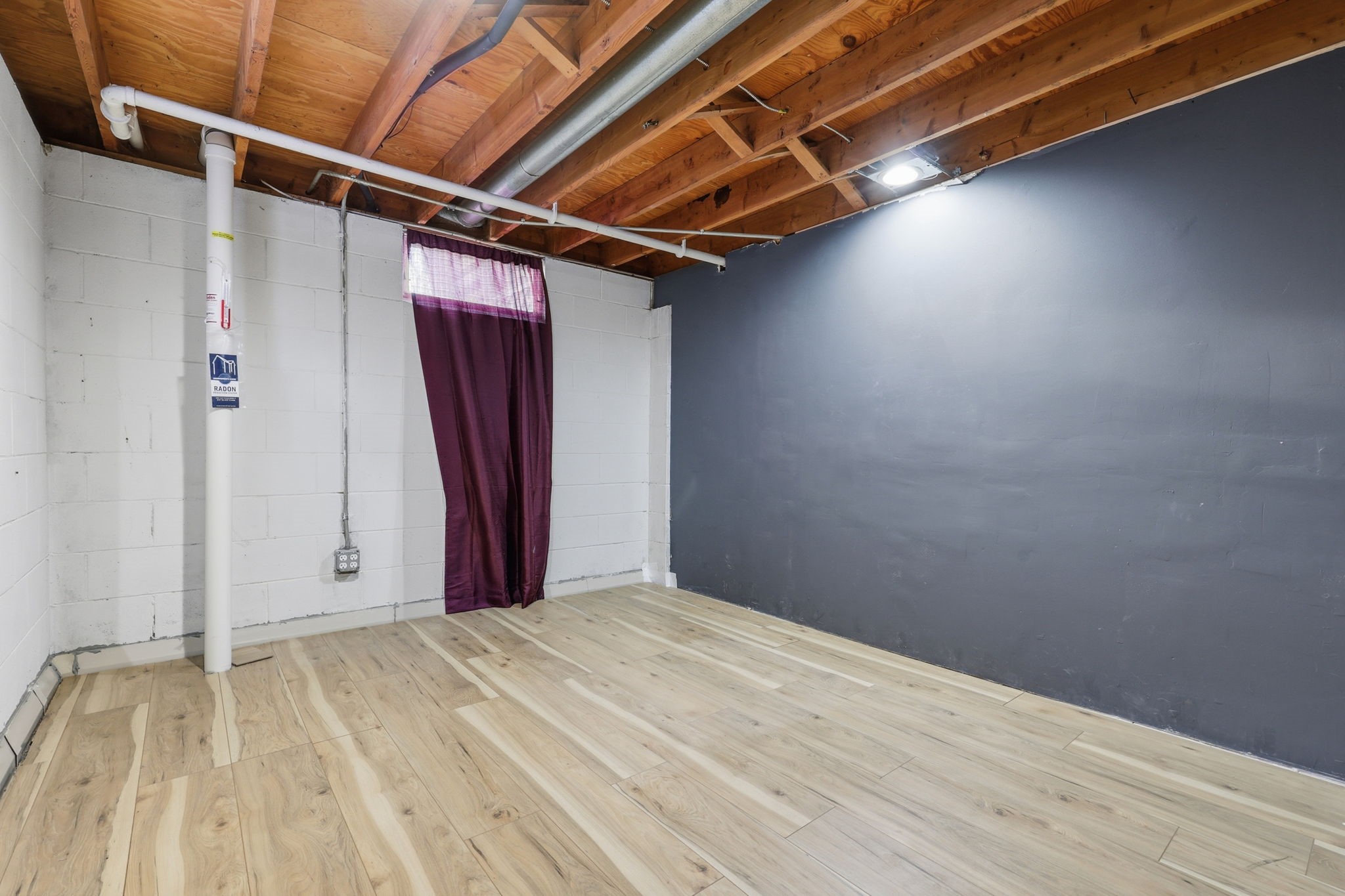2404 E 37th Court
