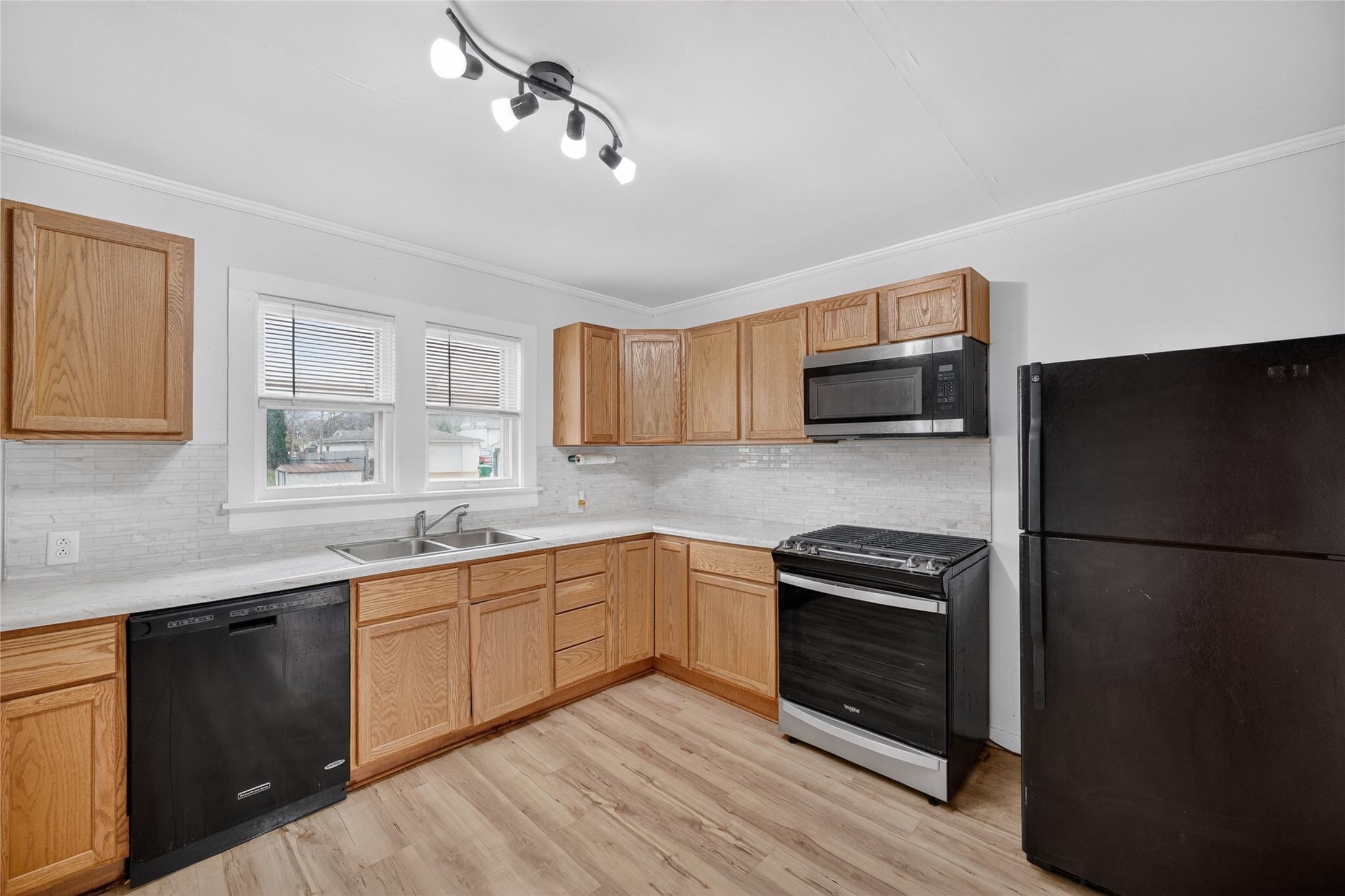 1810 Walnut Street
