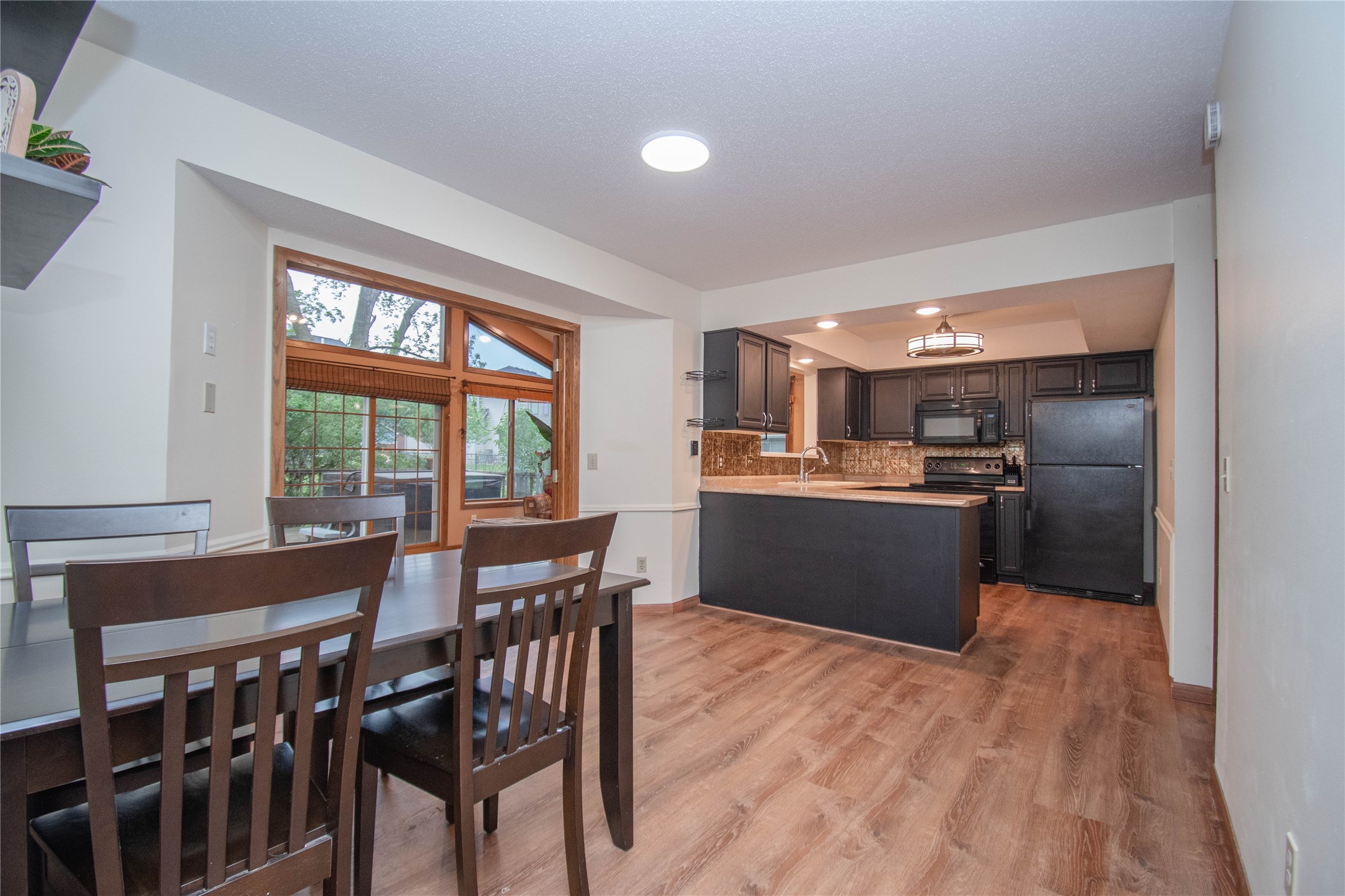 1114 NW Parkridge Drive