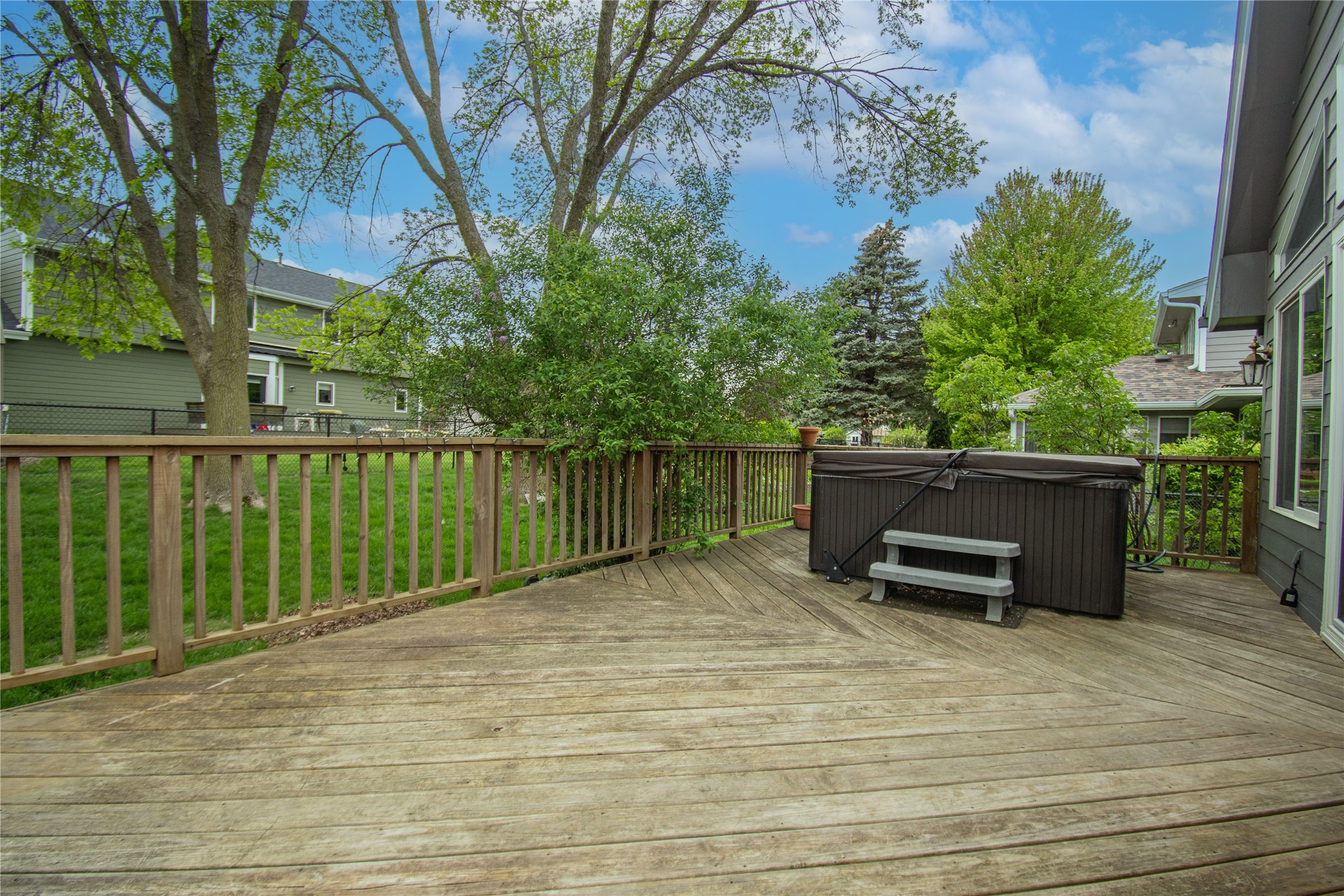 1114 NW Parkridge Drive