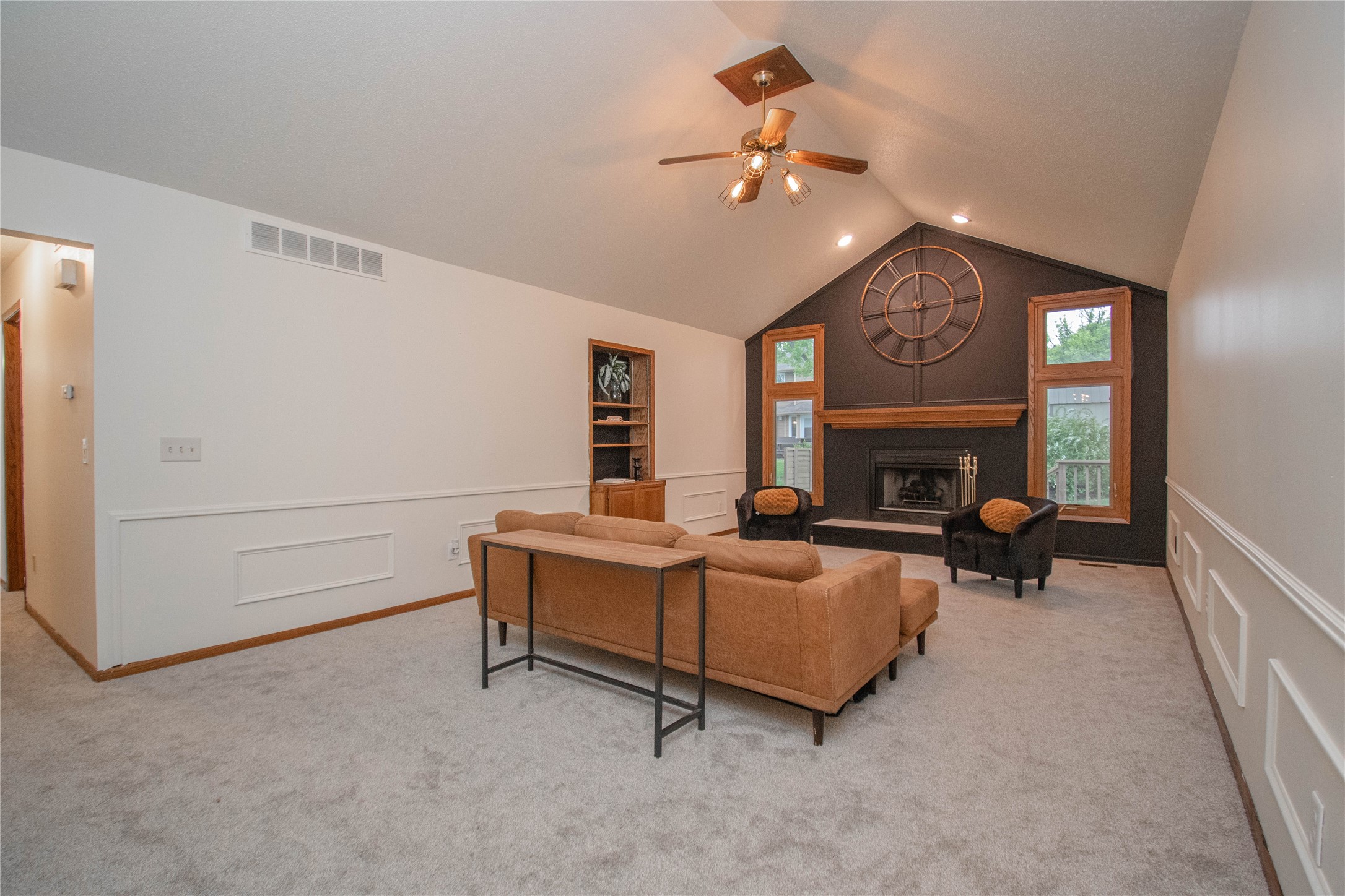 1114 NW Parkridge Drive