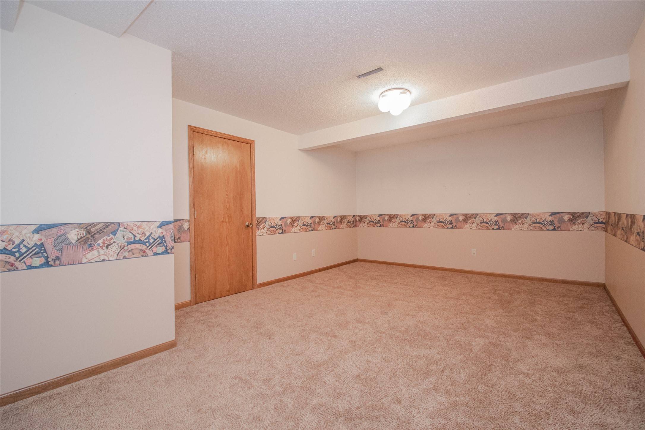 1114 NW Parkridge Drive