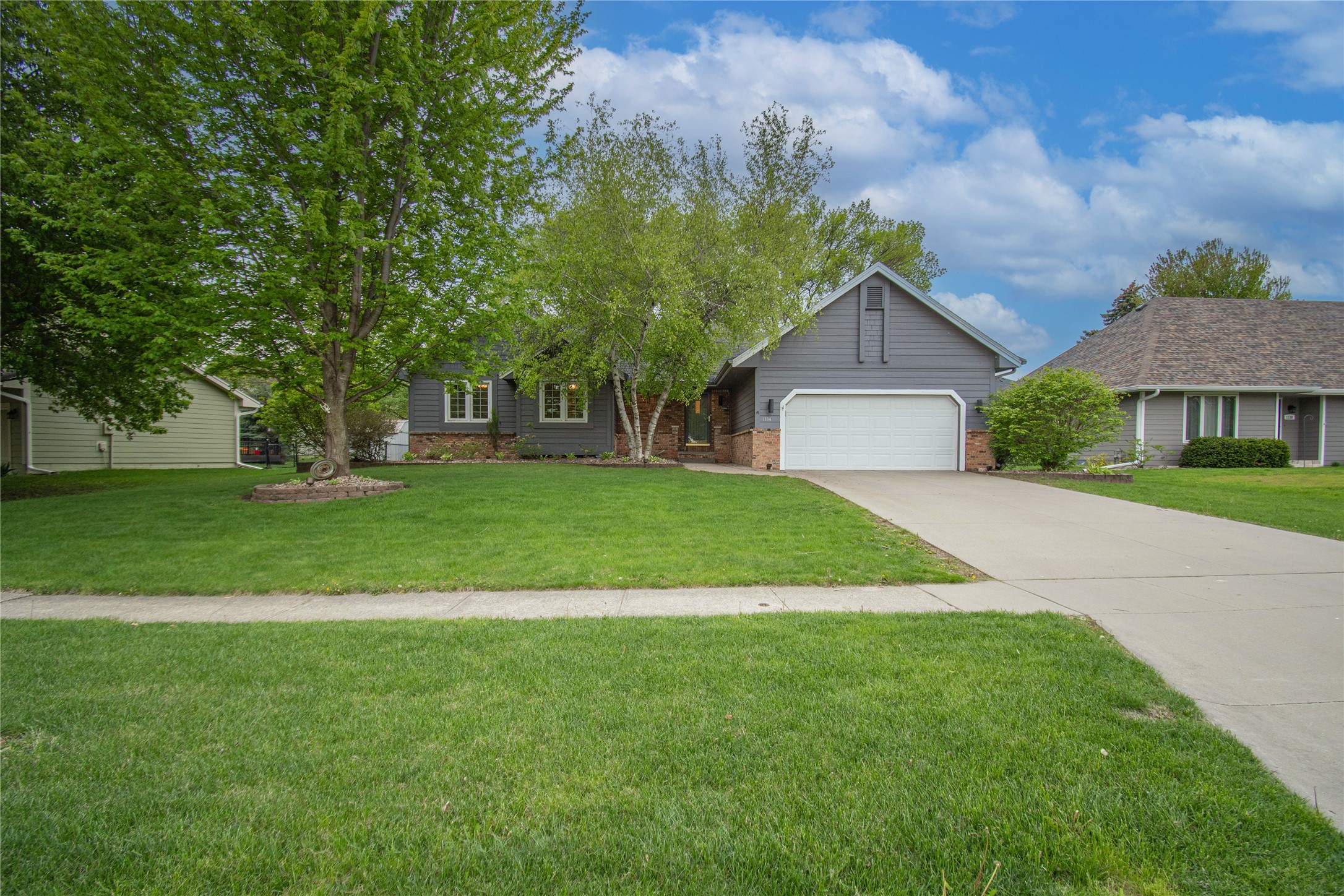 1114 NW Parkridge Drive