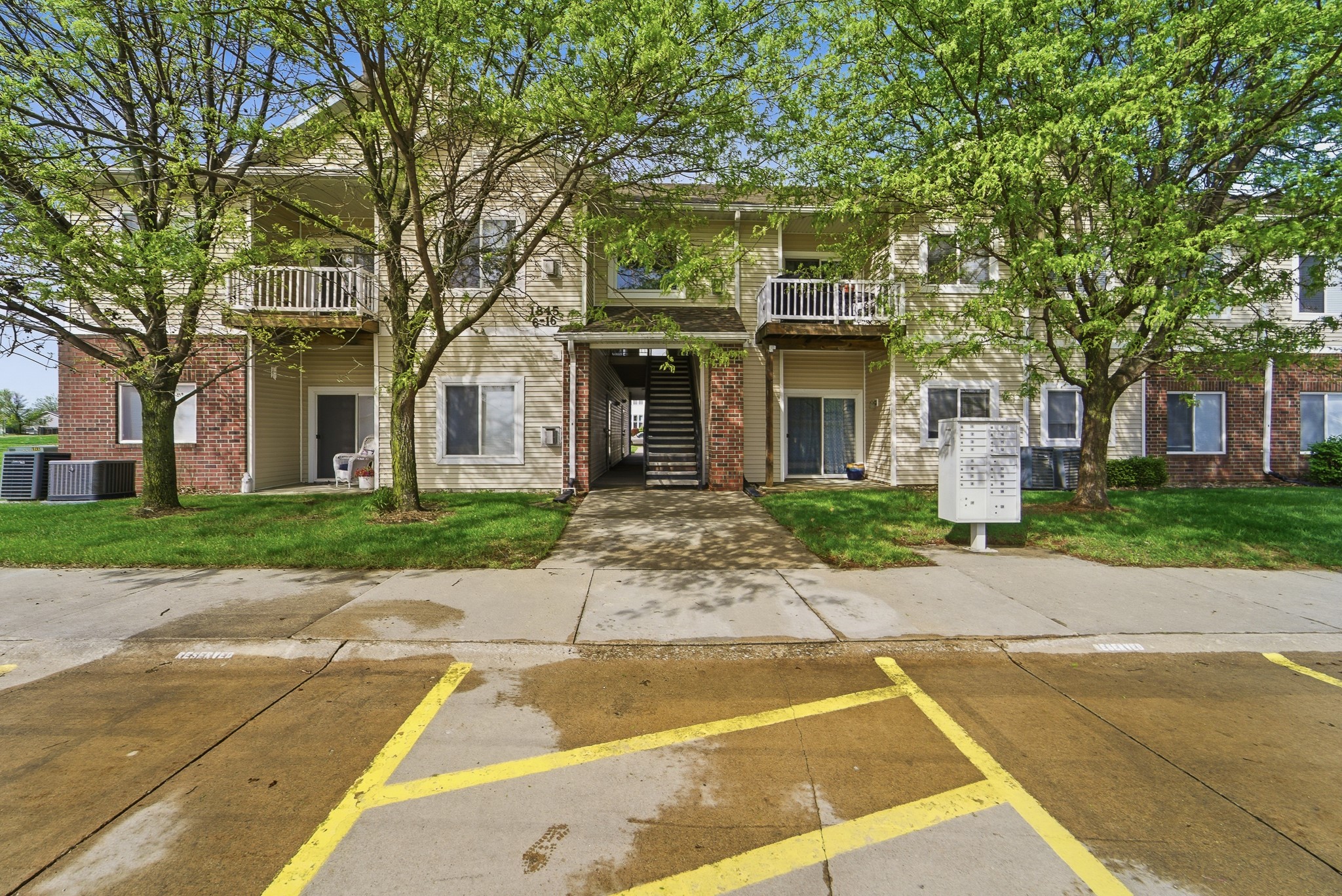 1845 SW White Birch Circle 11