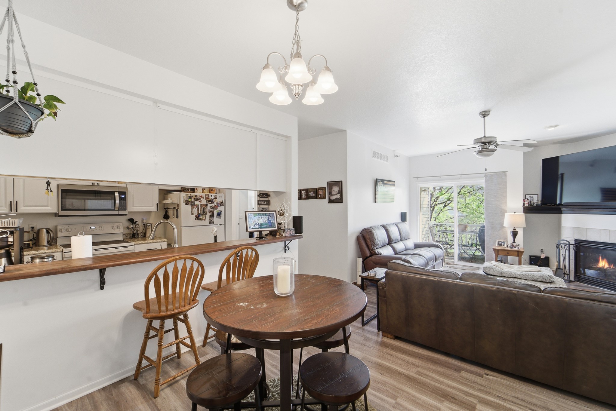 1845 SW White Birch Circle 11