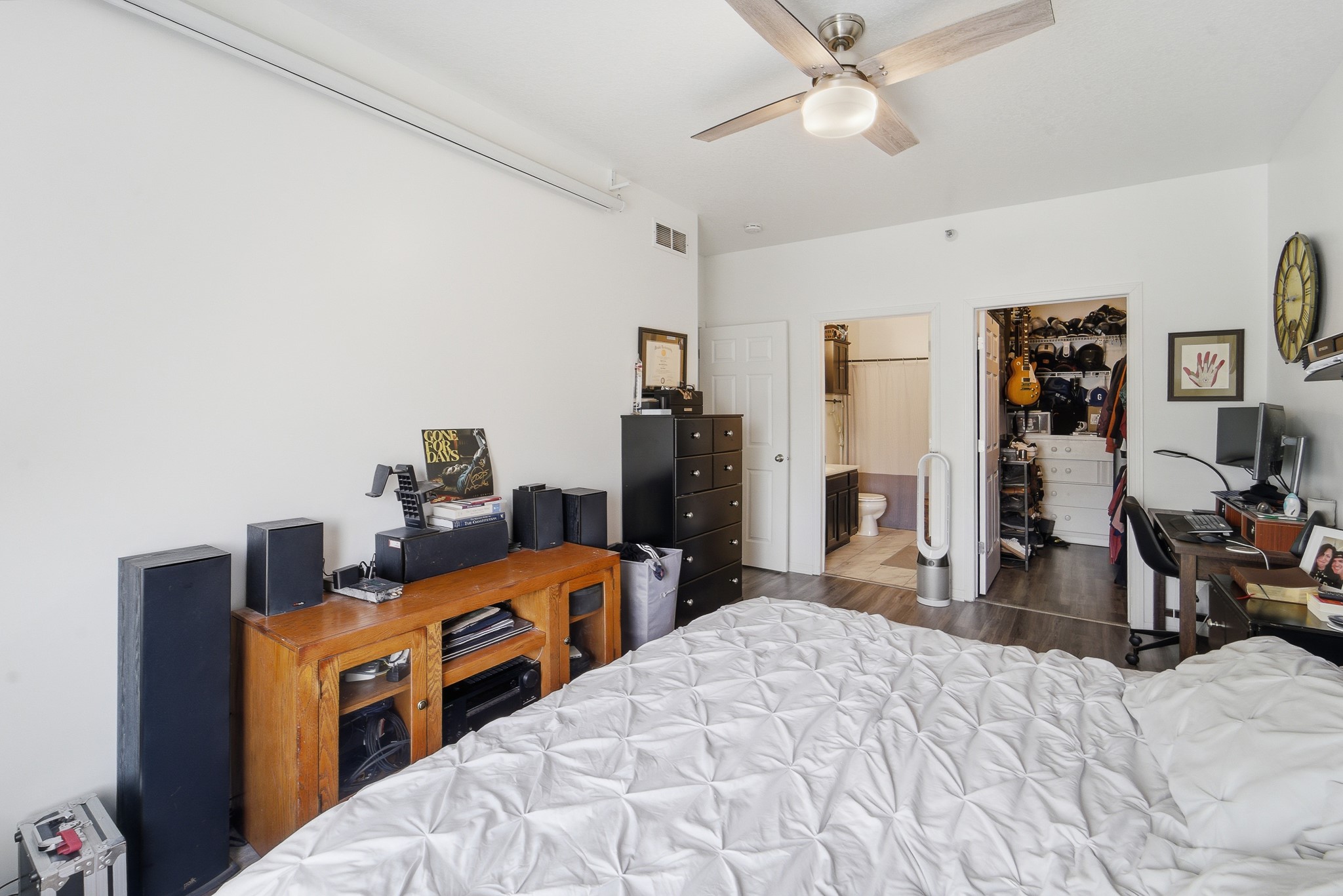 1845 SW White Birch Circle 11