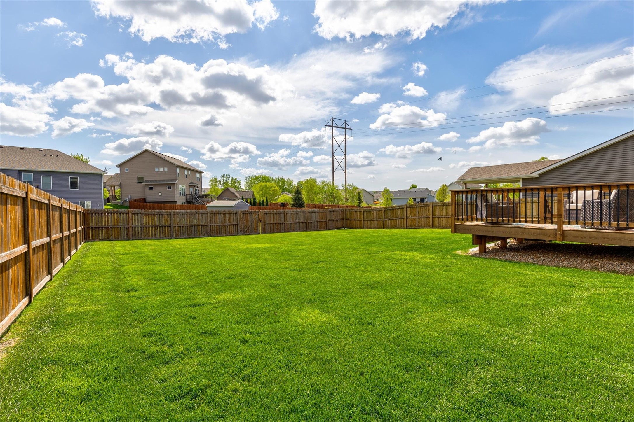 5009 NE Briarwood Drive
