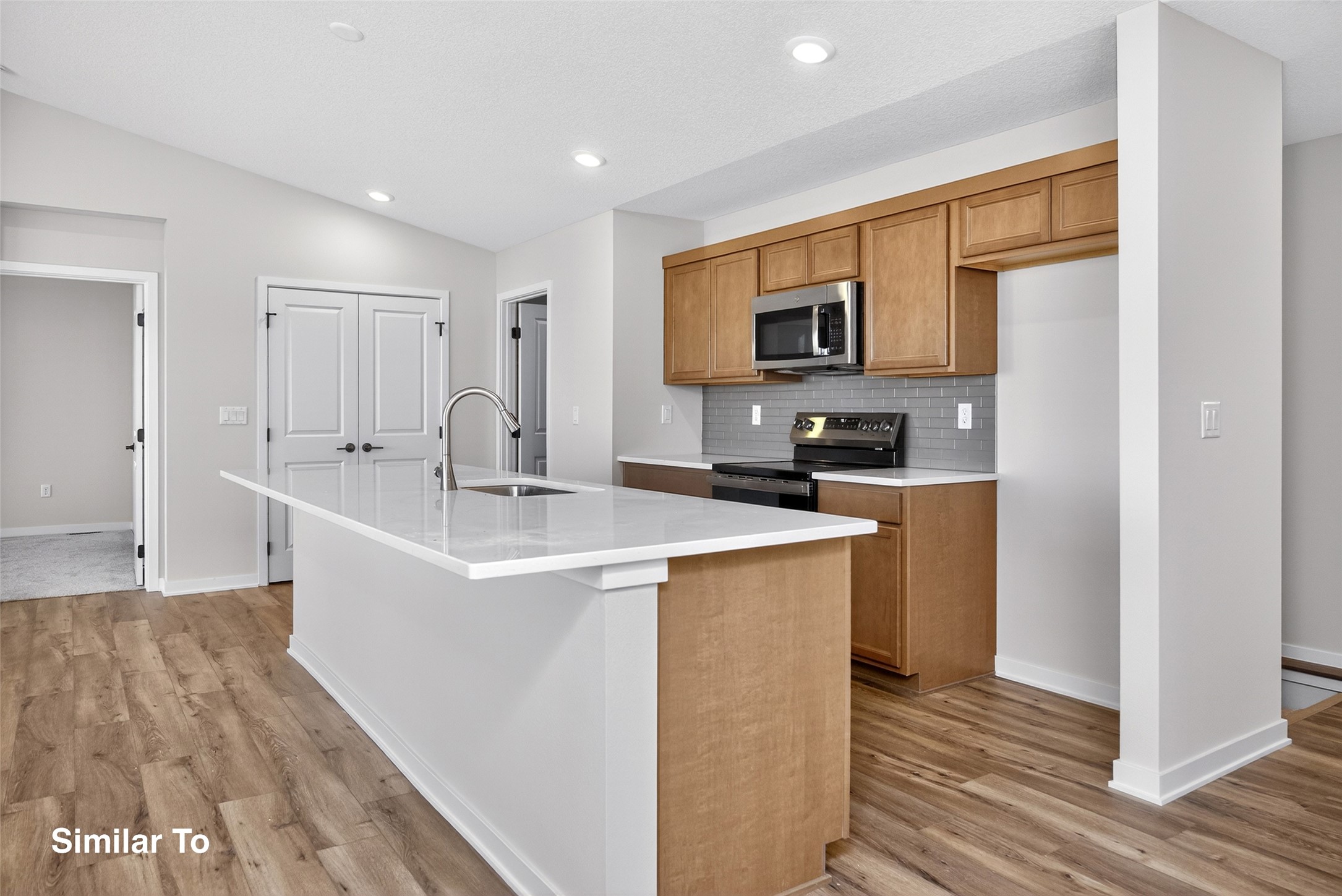 9838 Watermeadow Circle