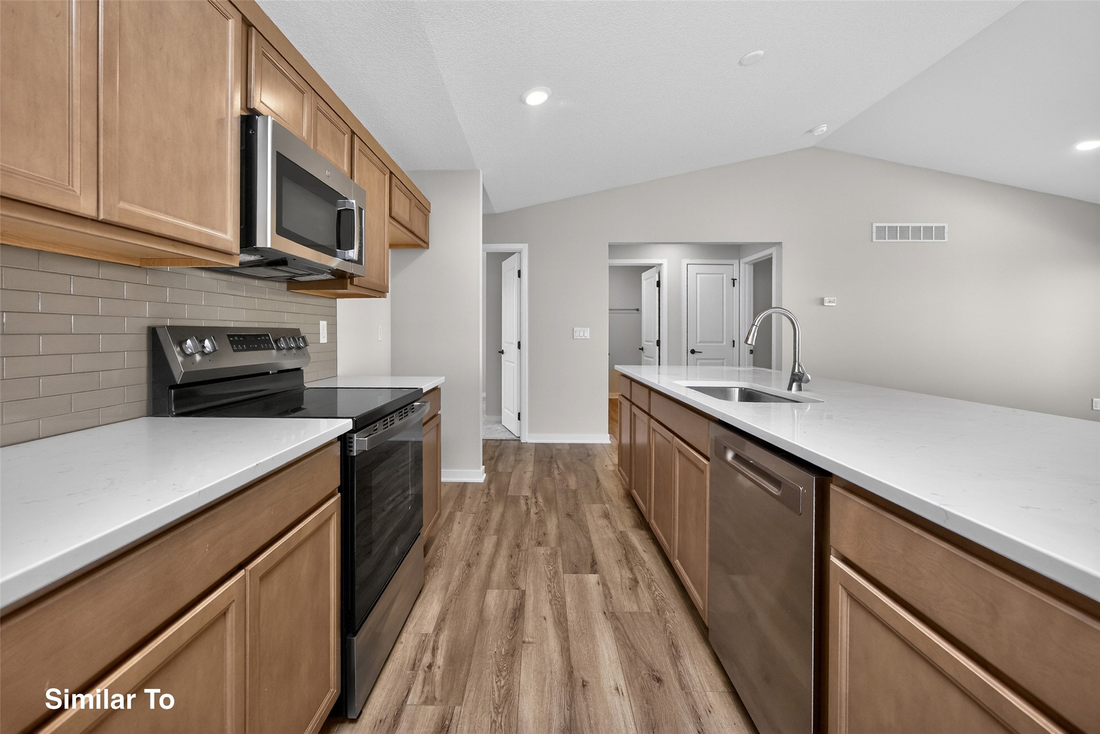 9838 Watermeadow Circle