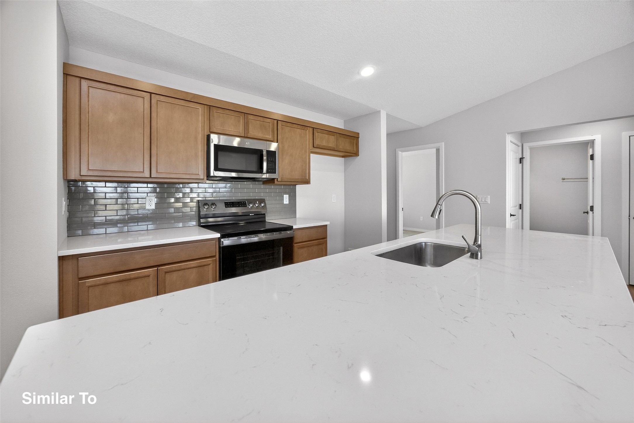 9838 Watermeadow Circle