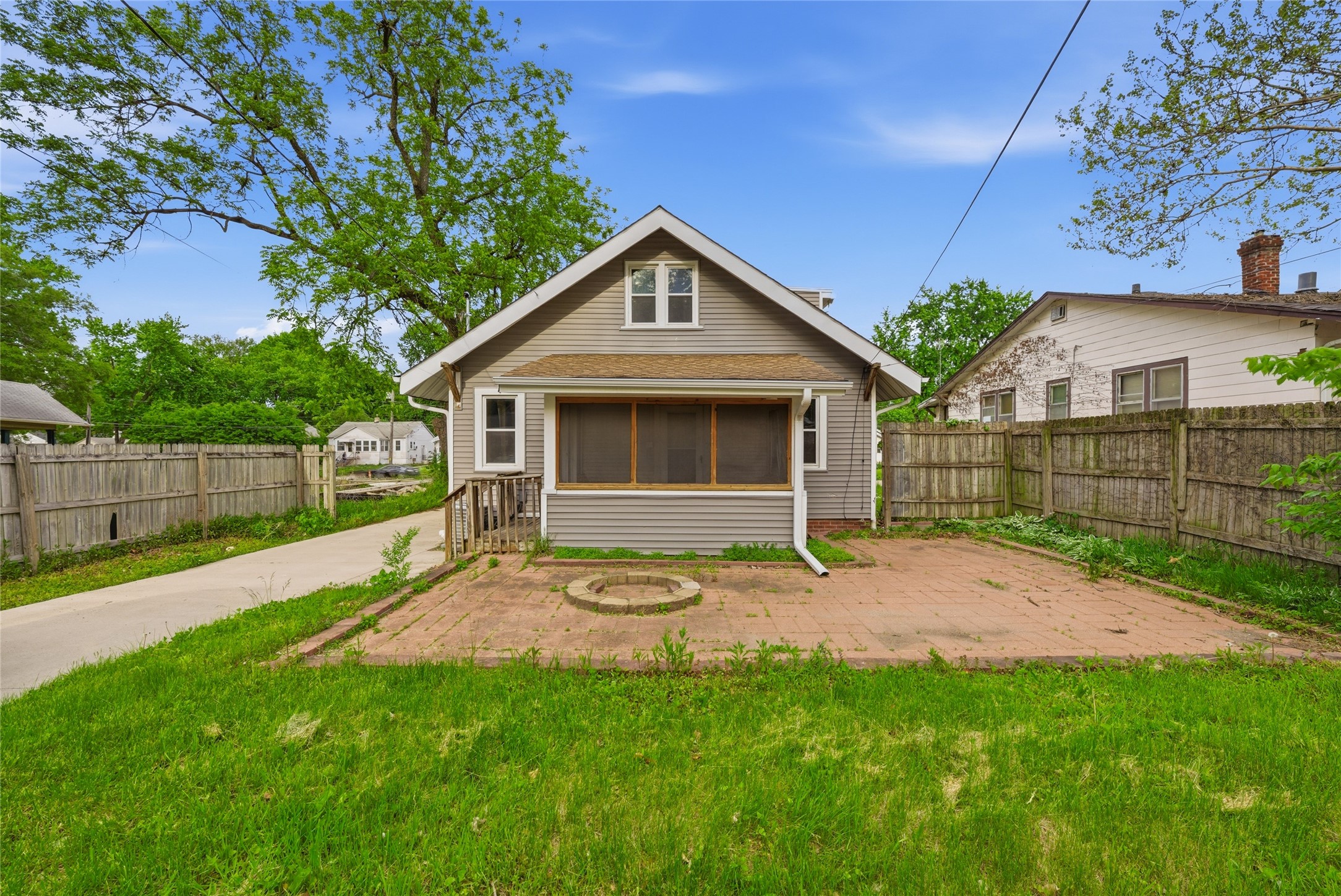 1716 E 14th Street