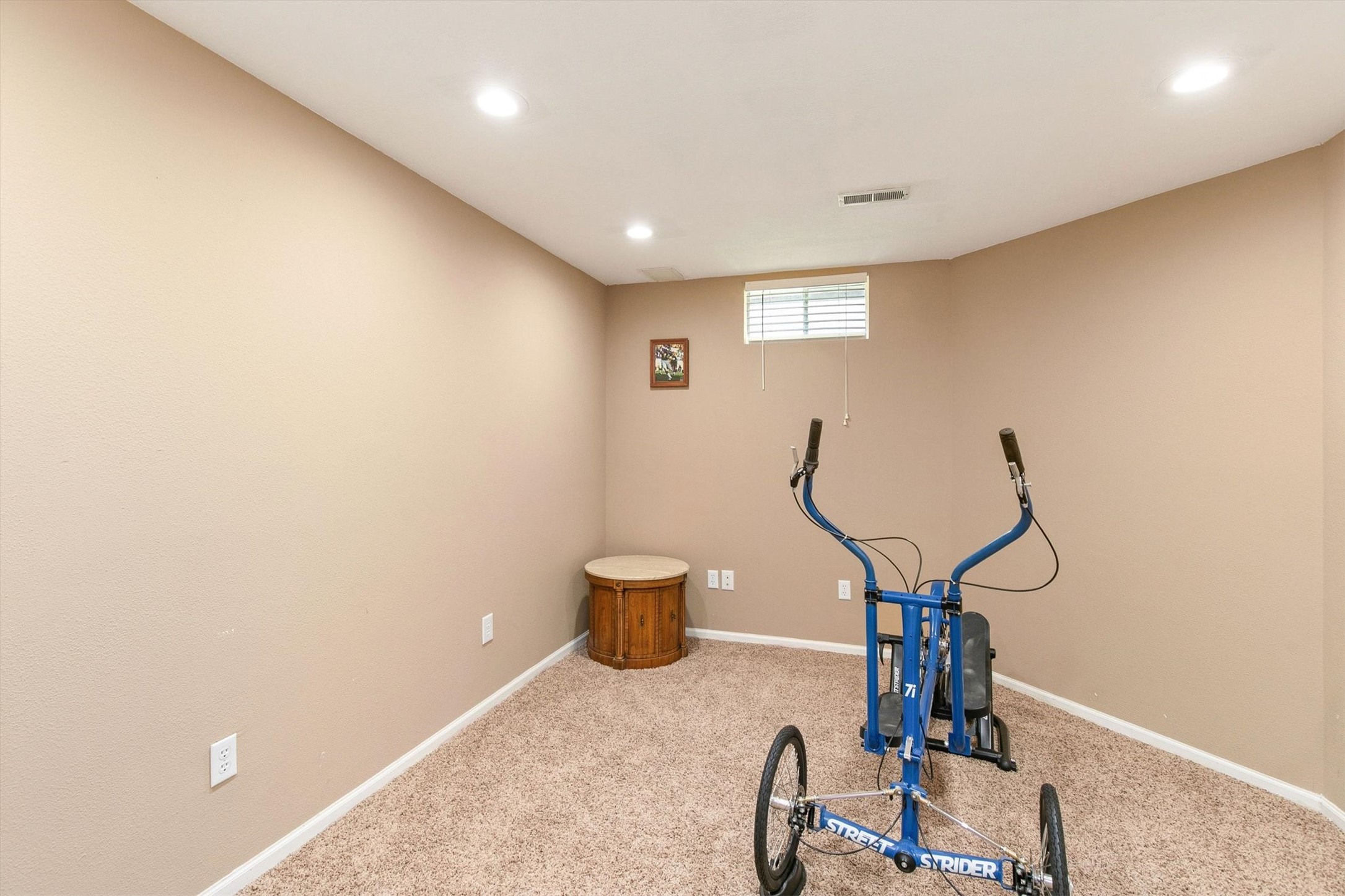 6814 NW 56th Street