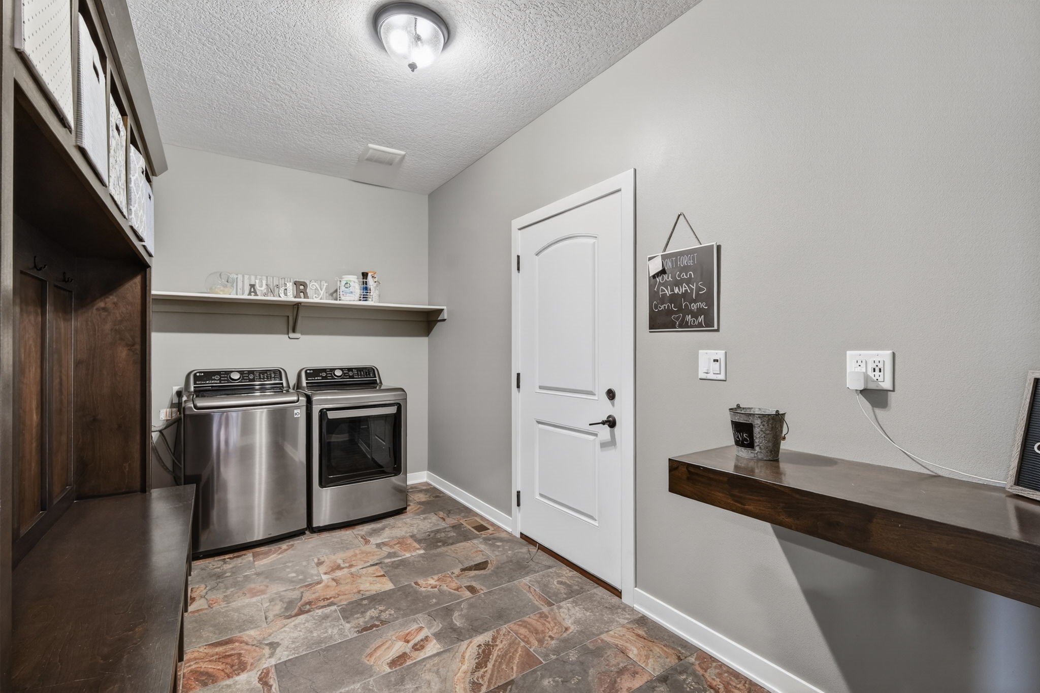 1605 Mulberry Street