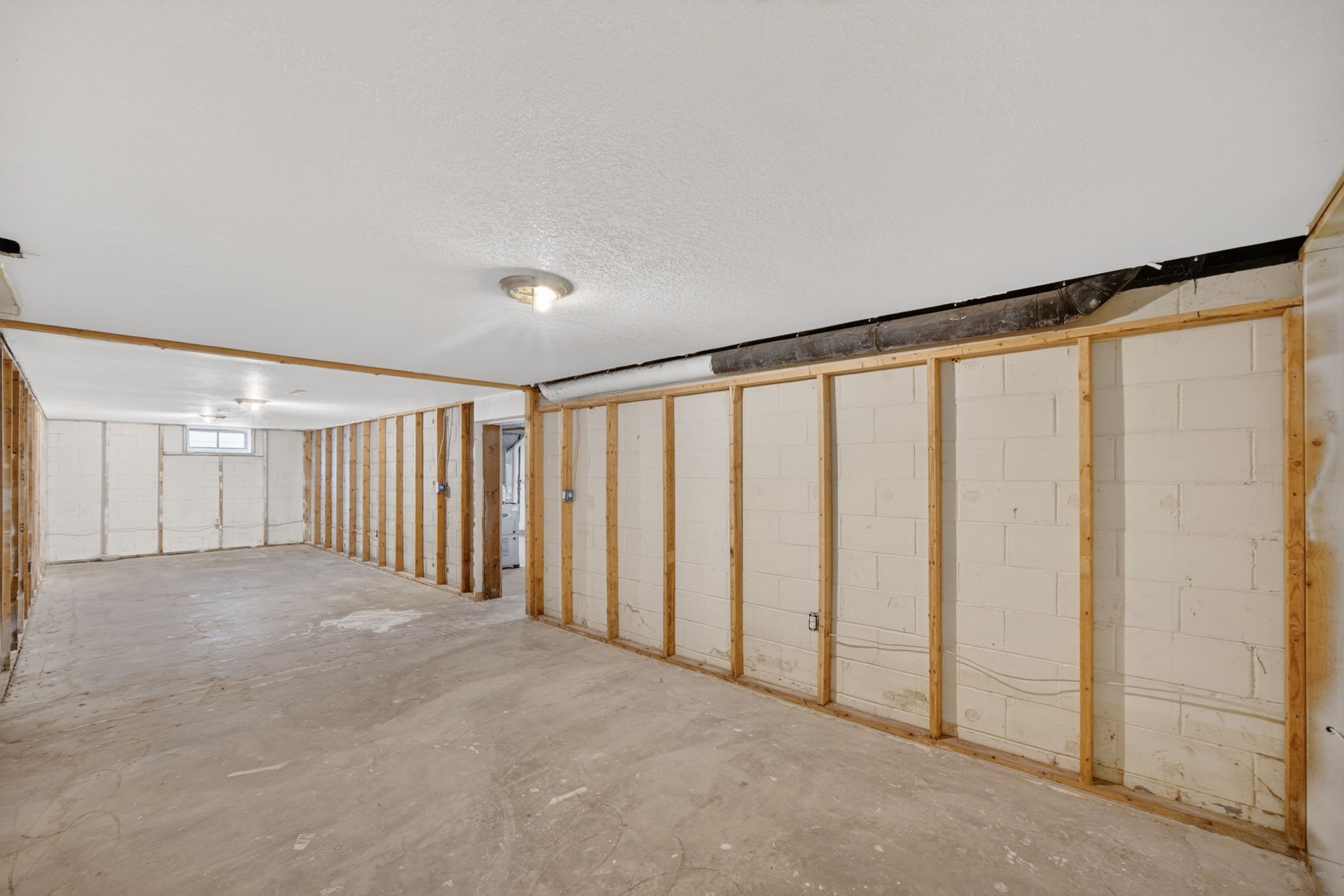 6820 NW 5th Court