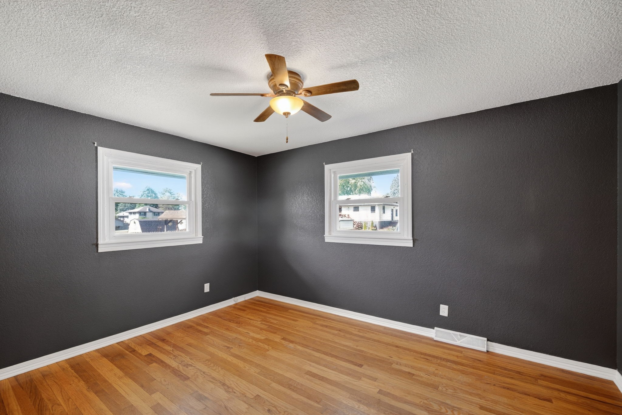 6820 NW 5th Court