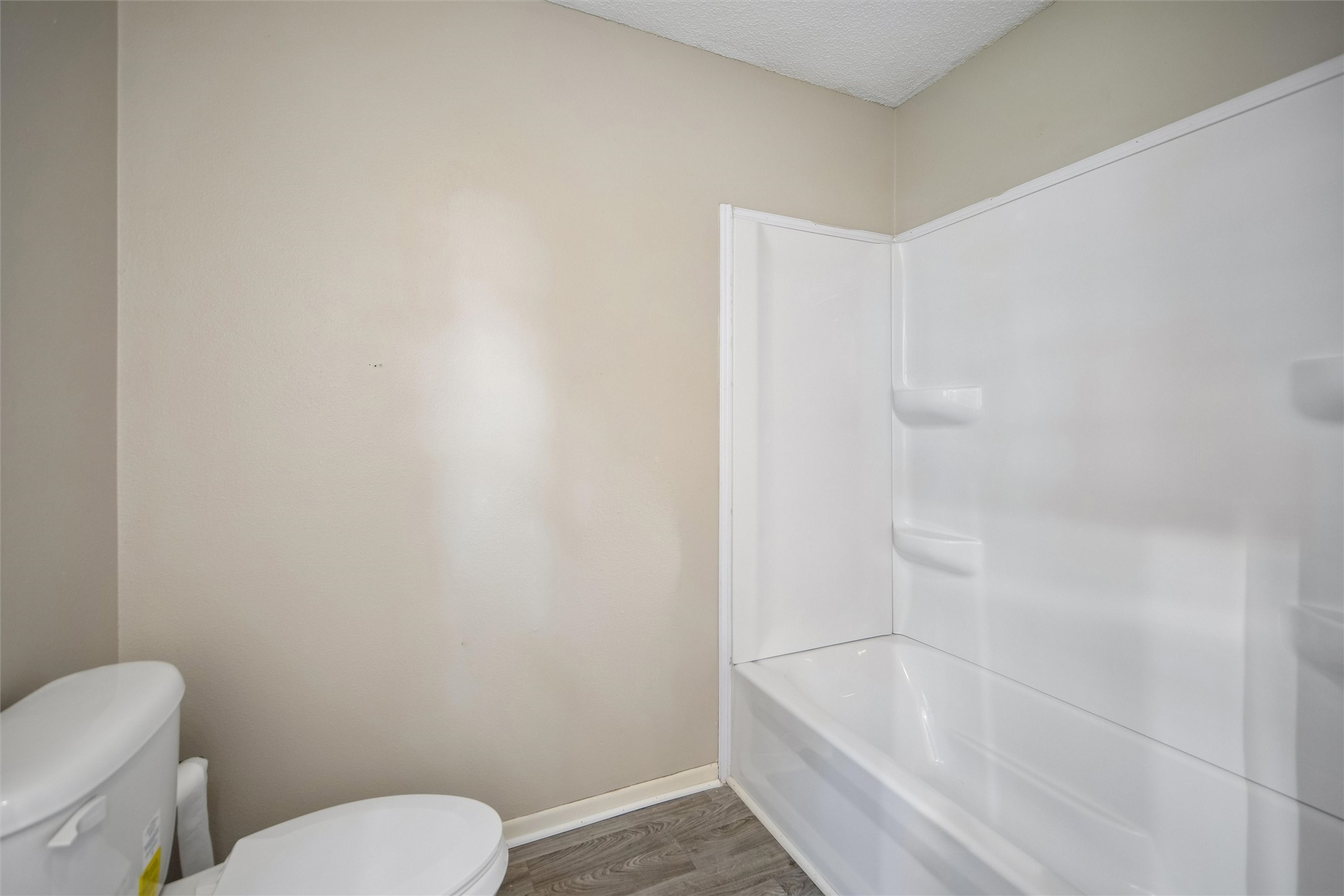 306 3rd Avenue SW