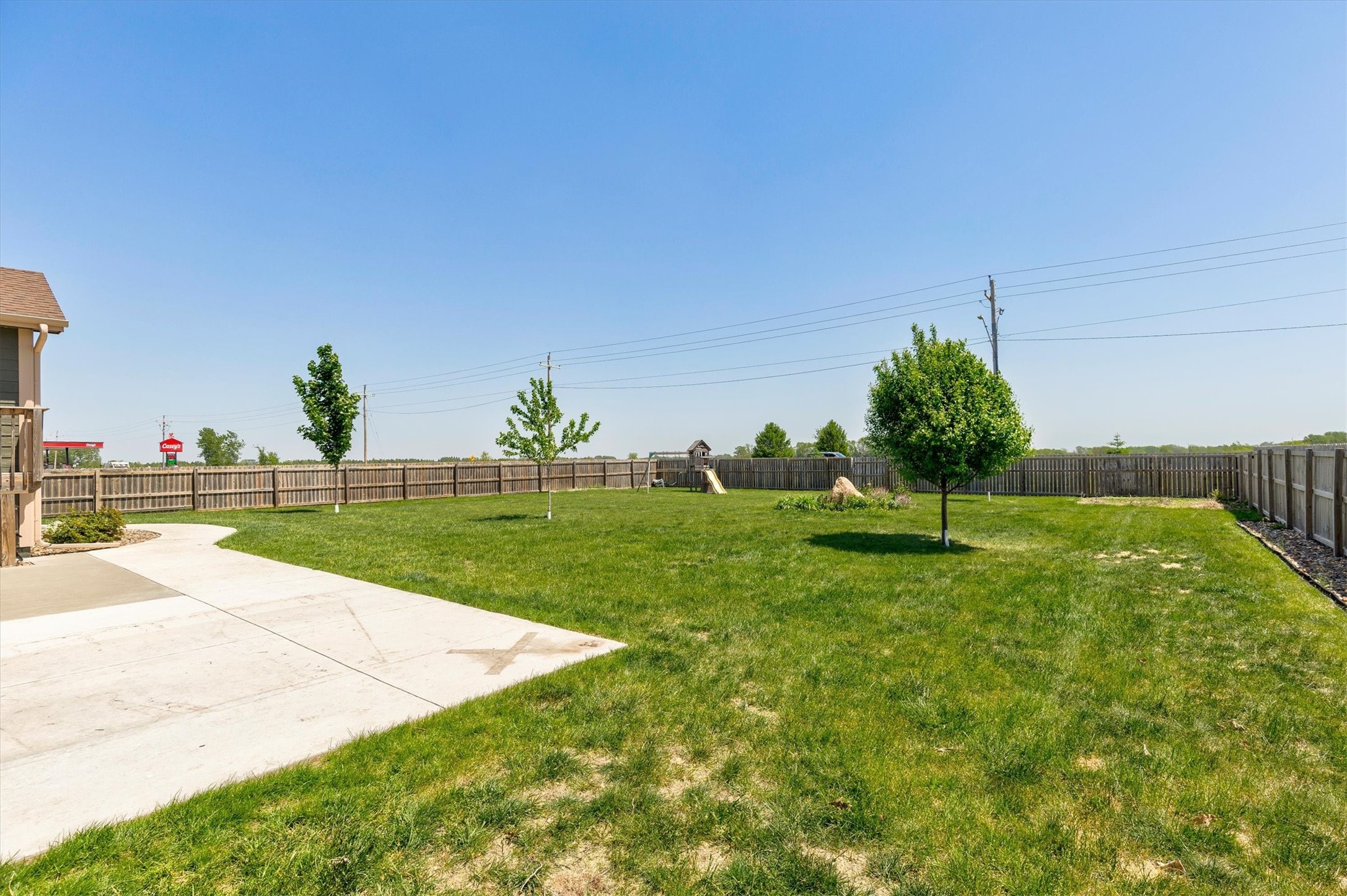 820 NW Spruce Avenue