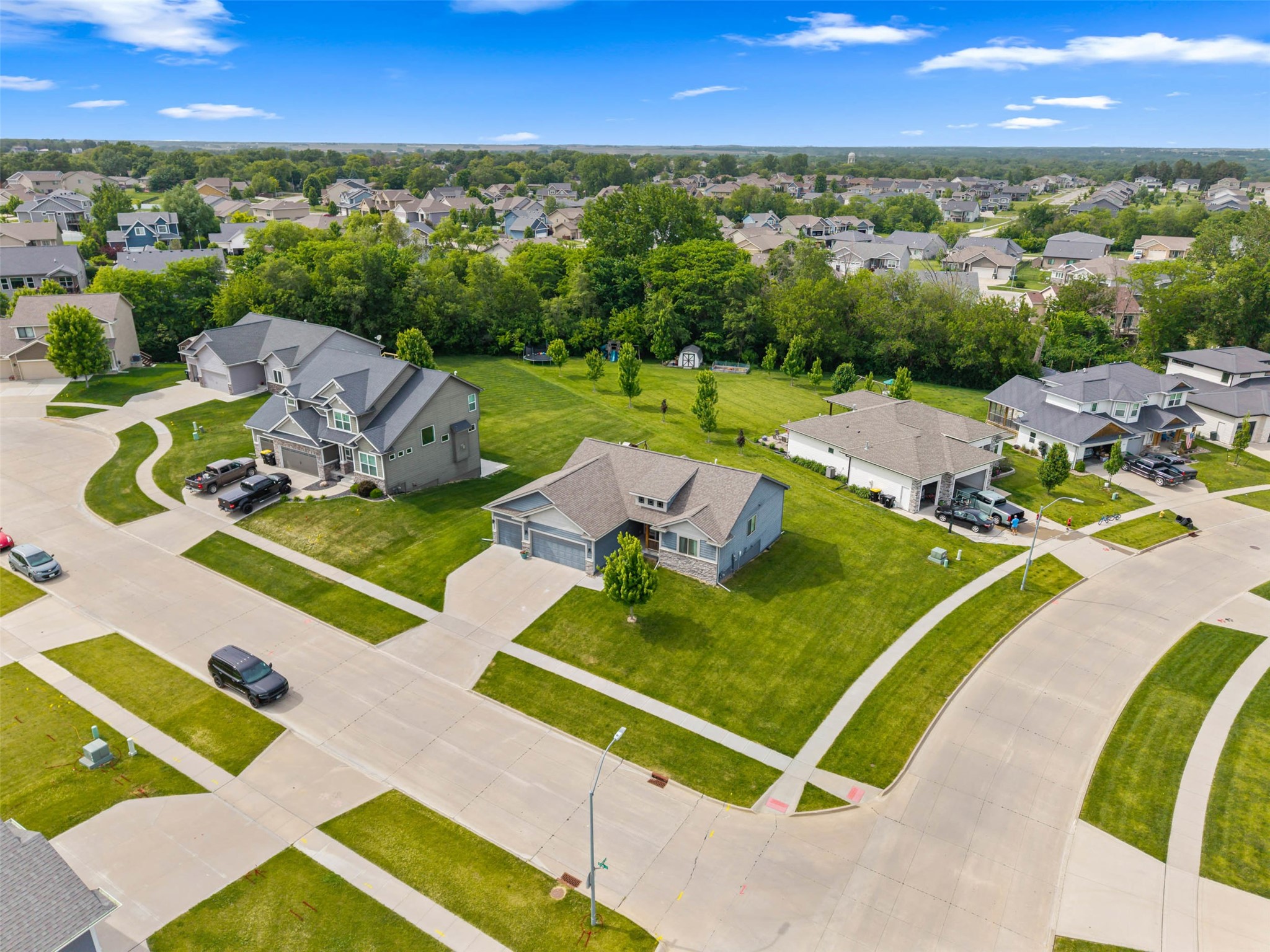 1100 Hunter Court