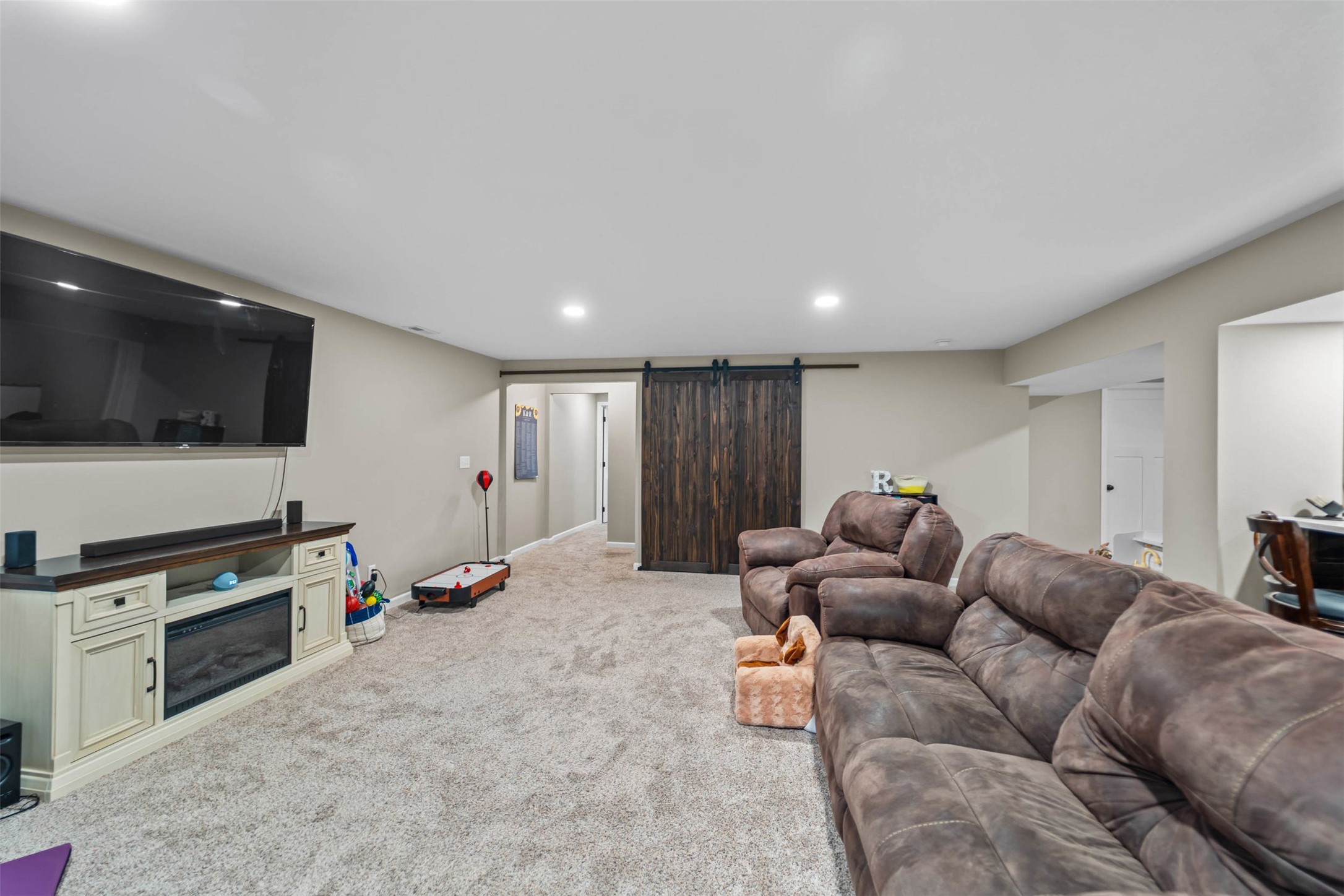 1100 Hunter Court
