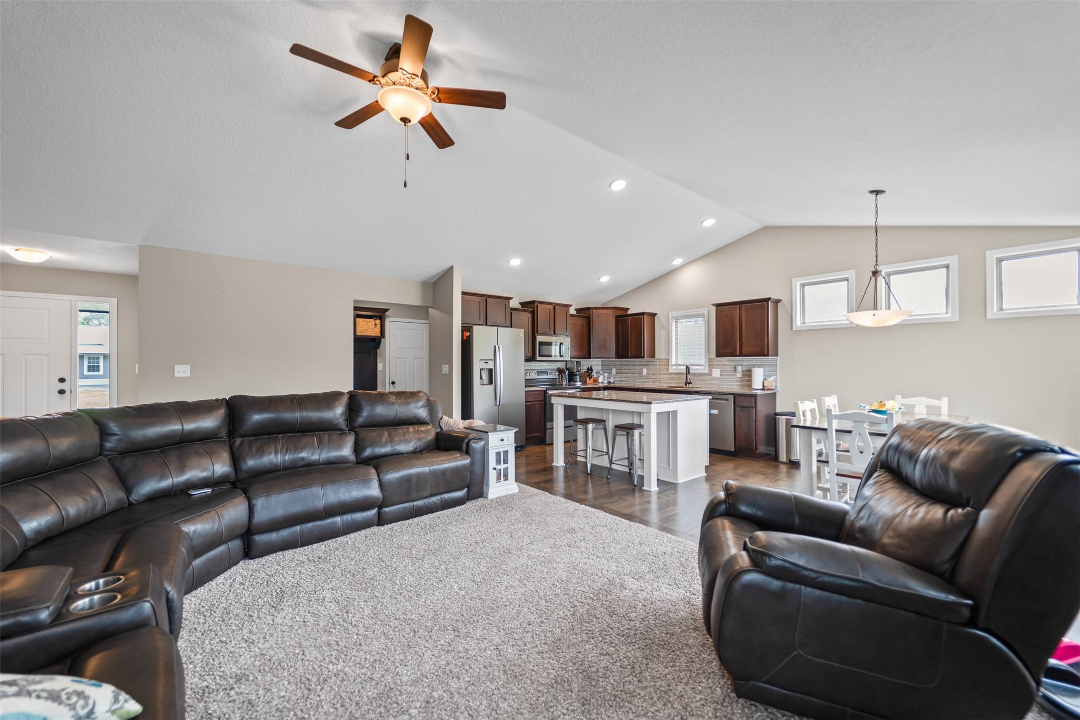 1100 Hunter Court