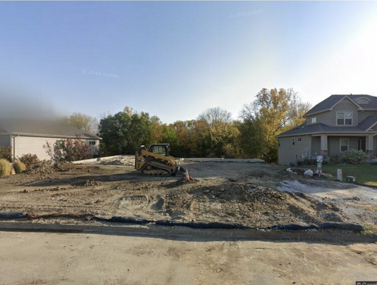 4102 Cochrane Parkway