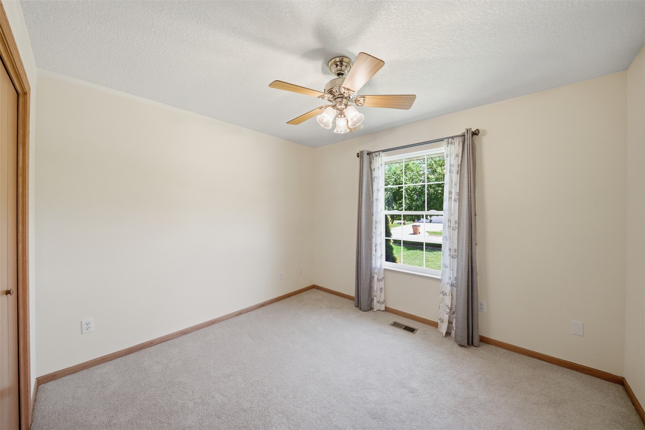 5606 NW 52nd Street