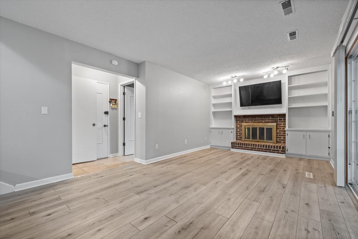 1706 NW 10th Street