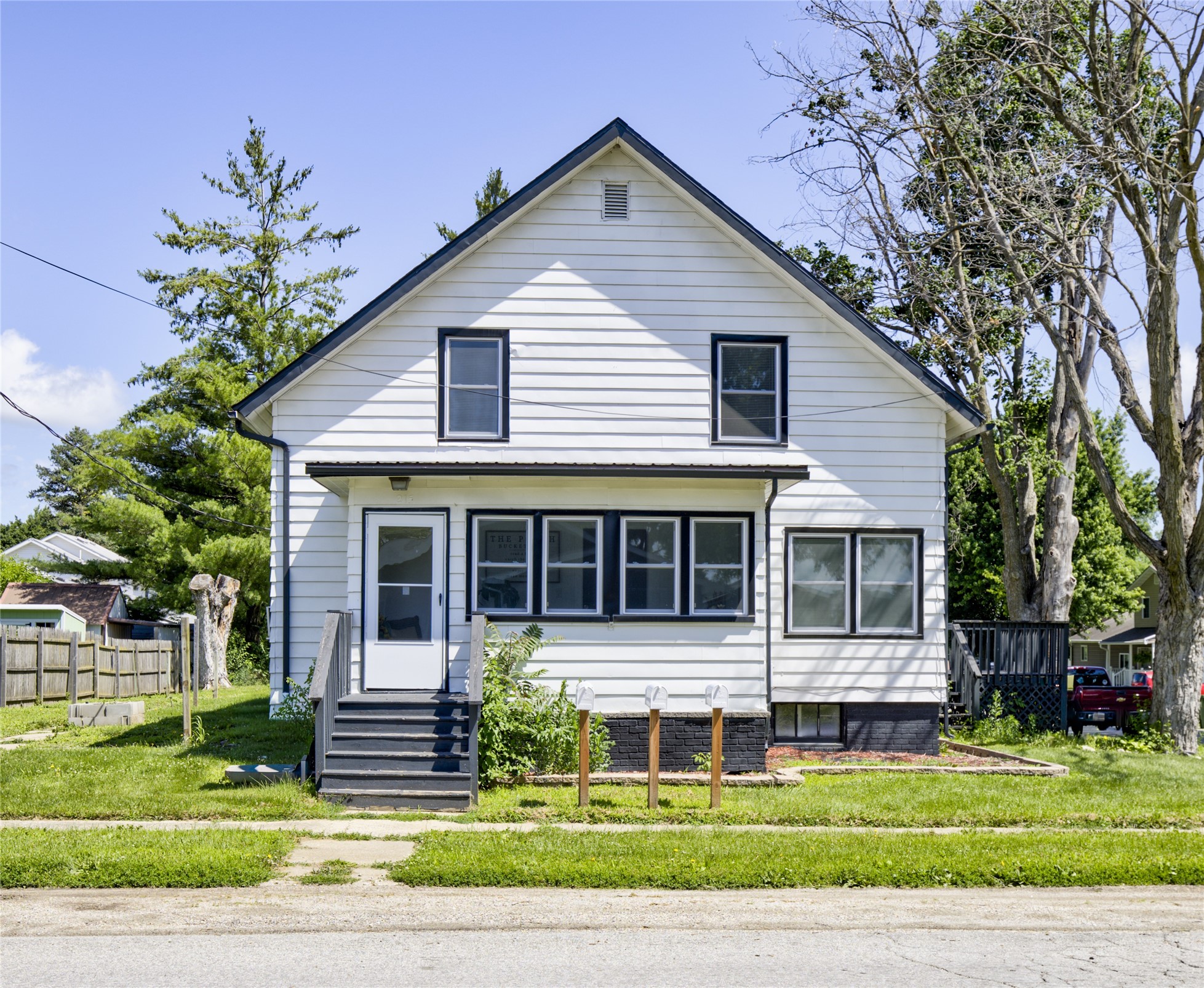 215 E Ninth Street