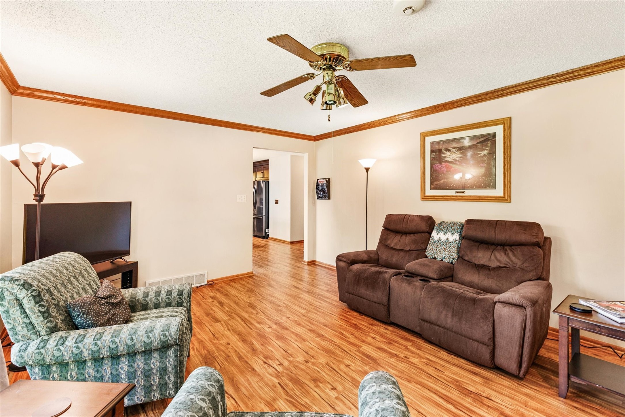 5745 Columbine Drive
