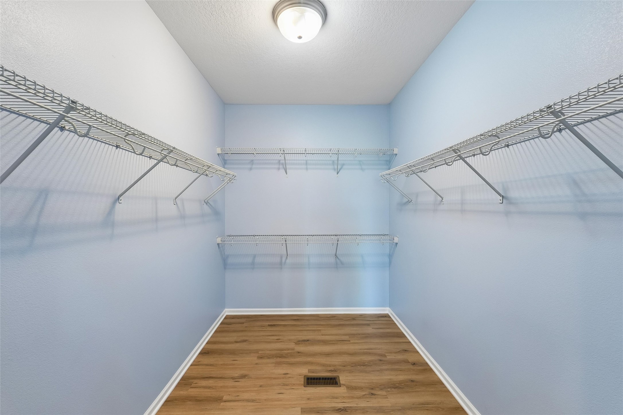 1601 11th Street SE