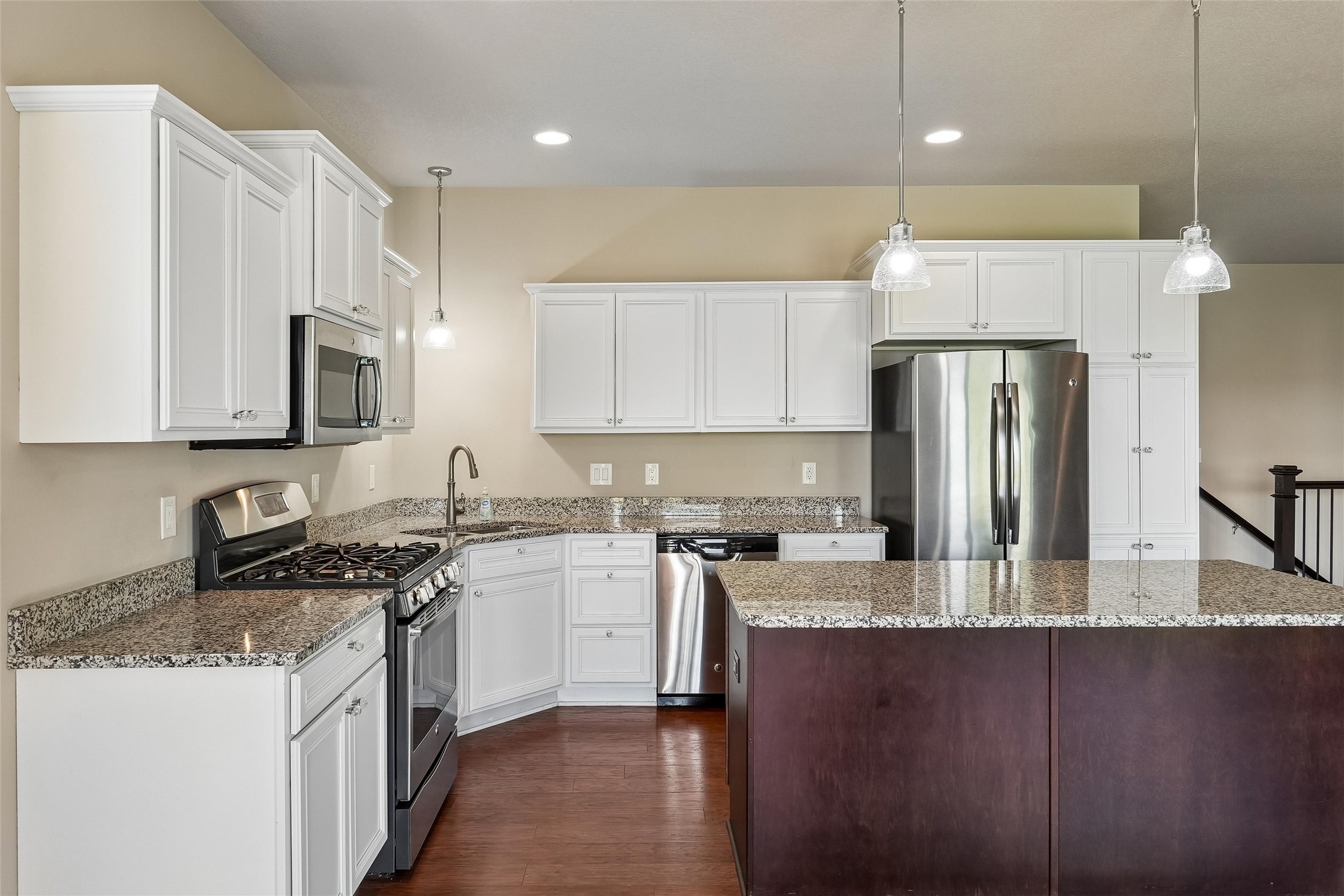 1601 11th Street SE