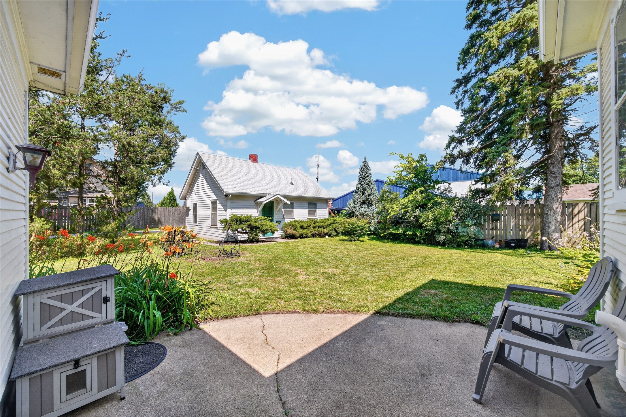 318 SW Pleasant Street