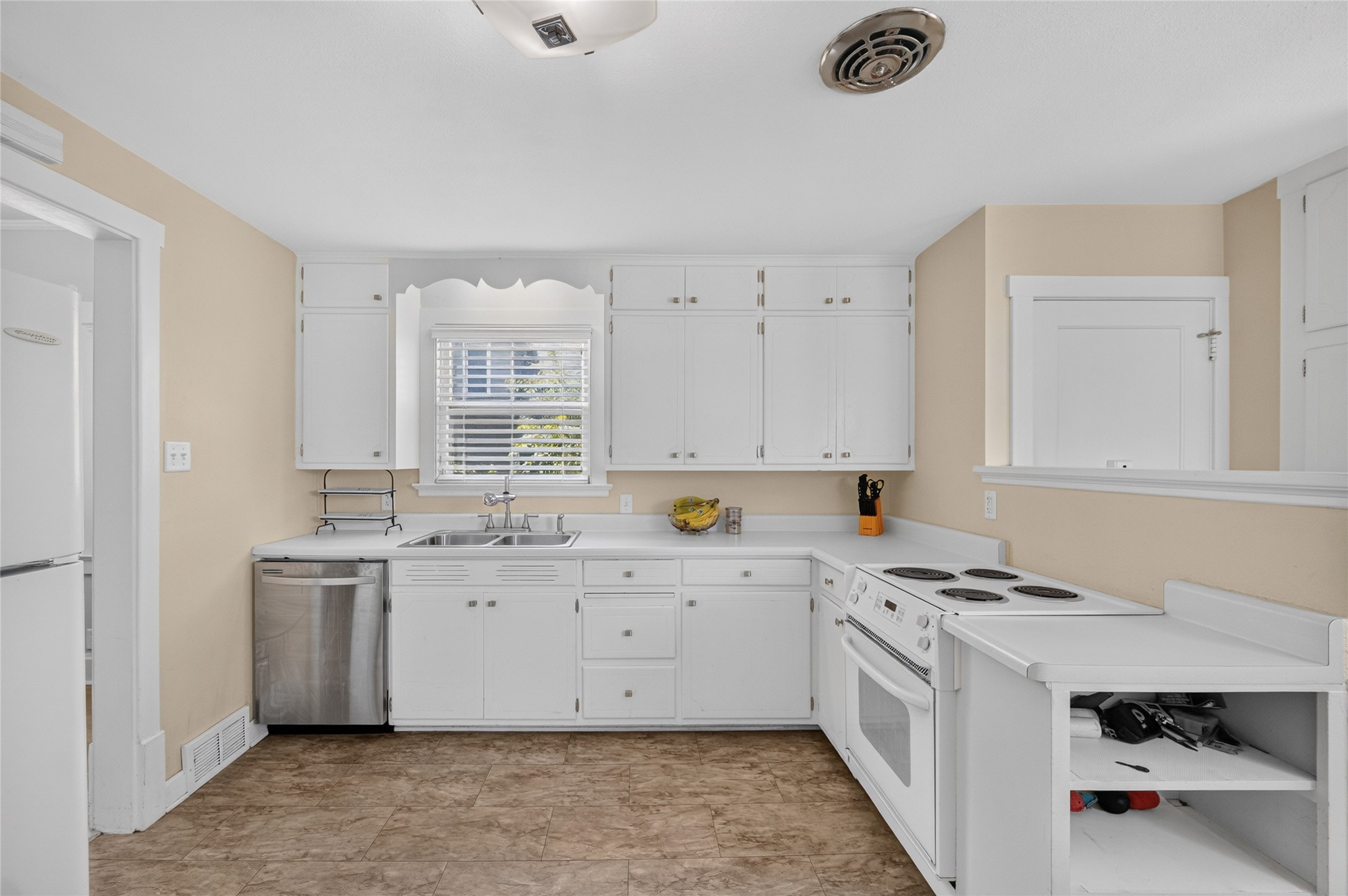 318 SW Pleasant Street