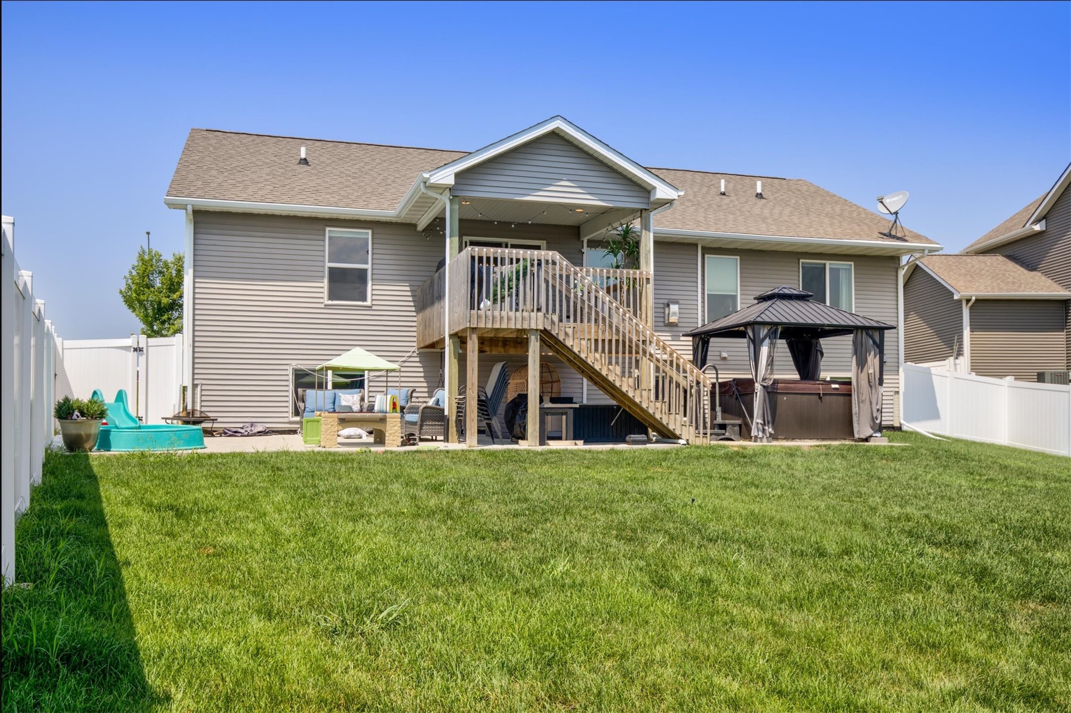 601 Colbie Blossom Lane NW