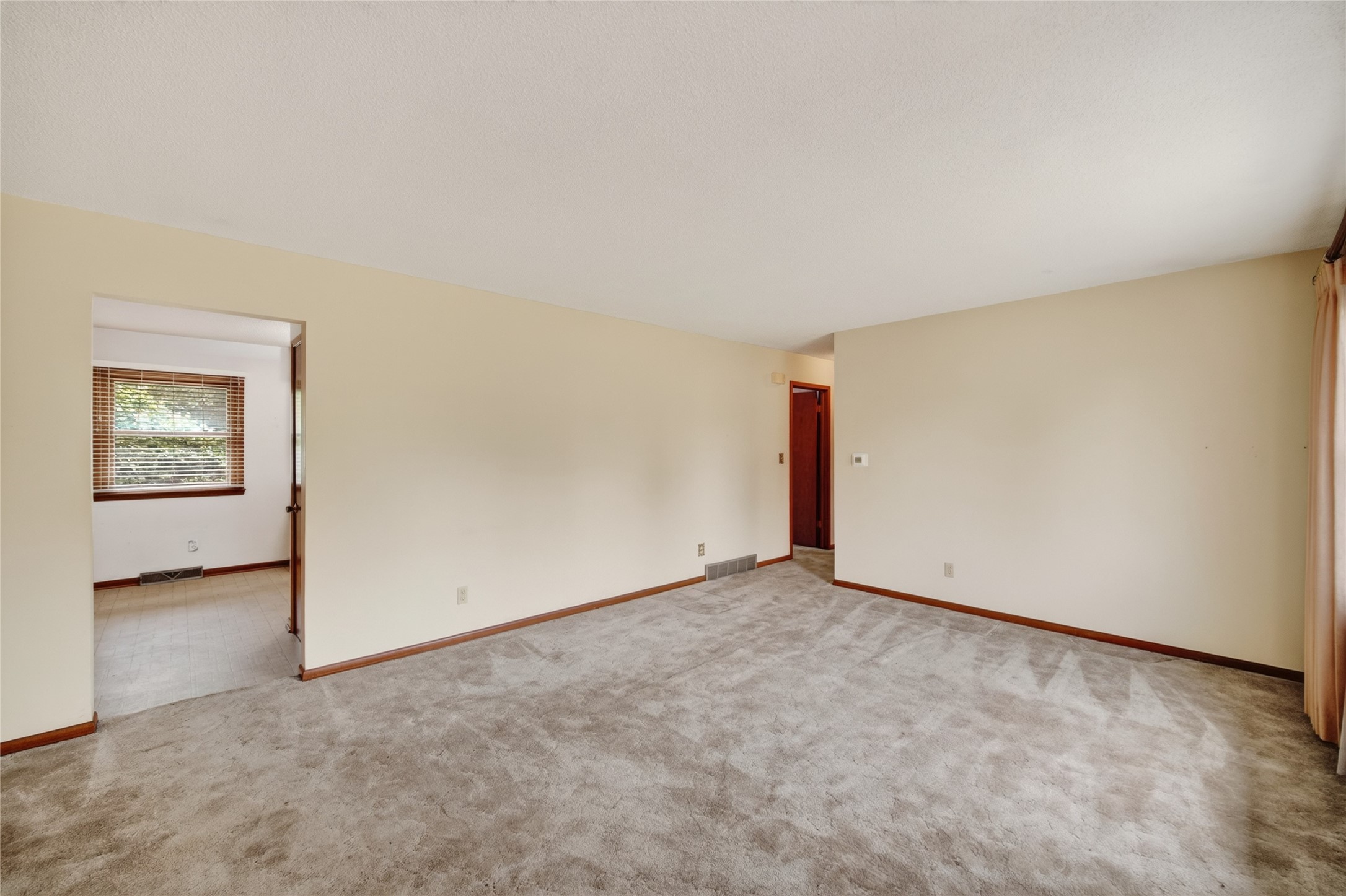 905 SE 4th Street