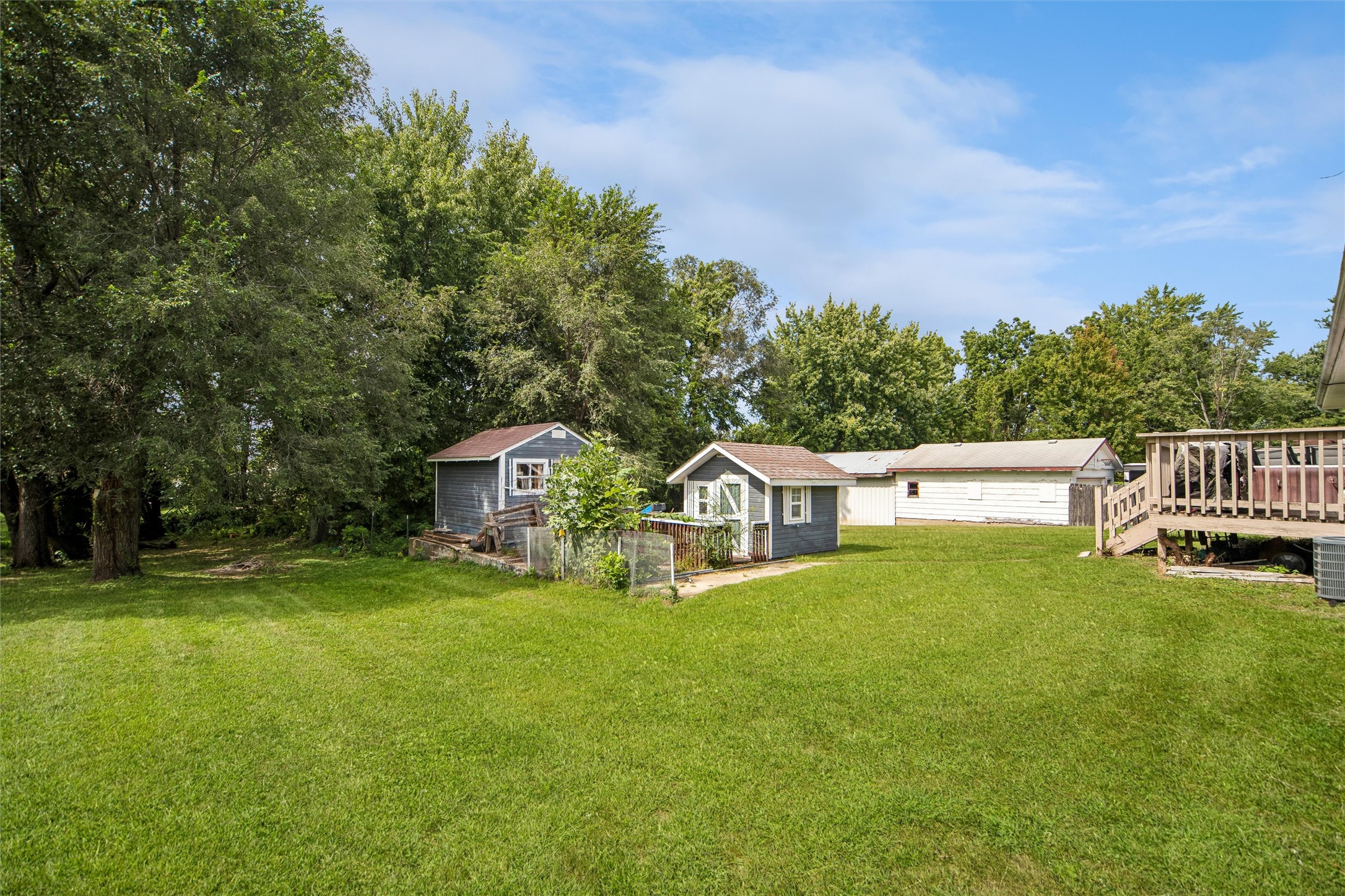 5636 & 5638 NE 3rd Street