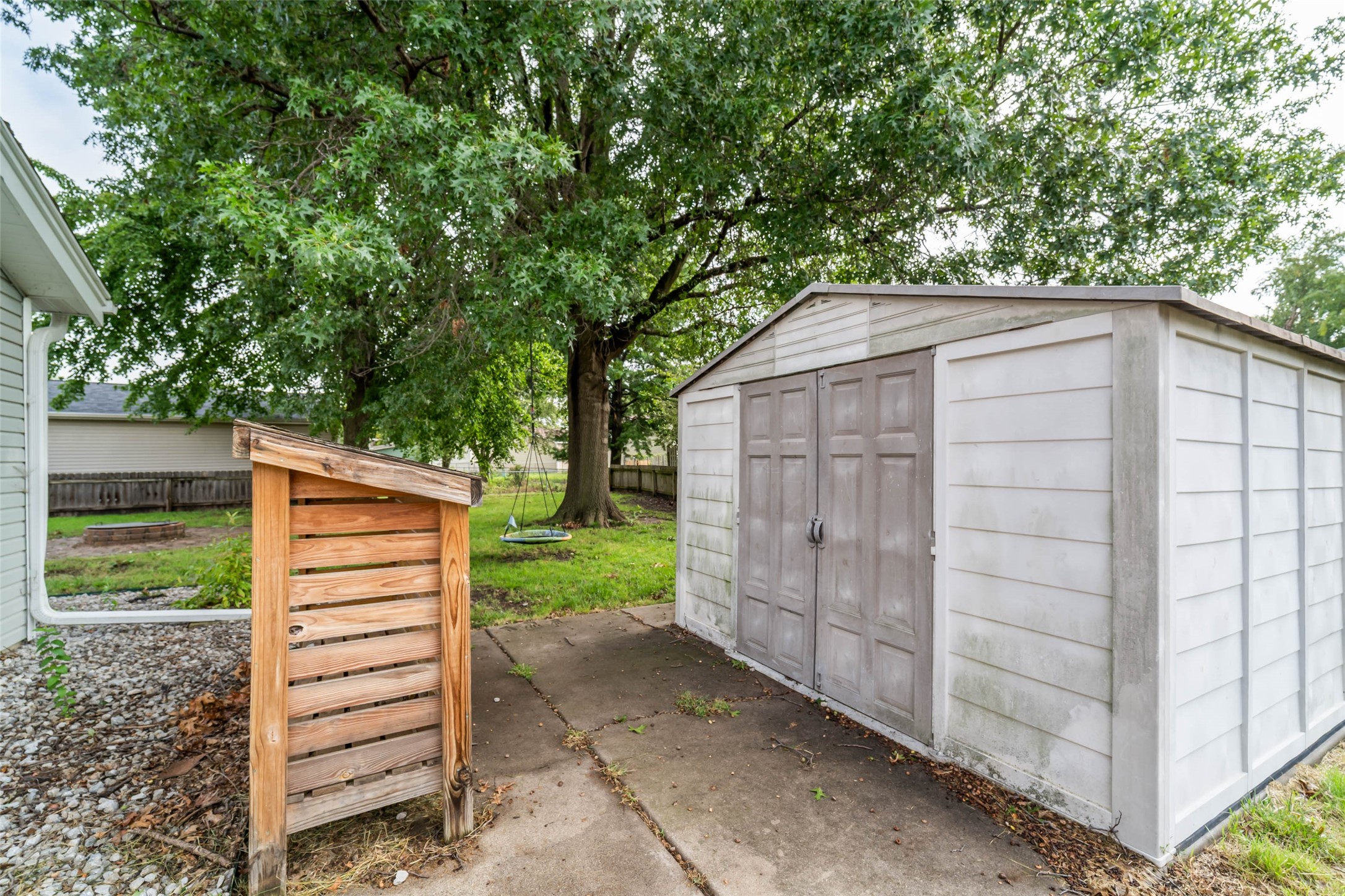527 Village Court