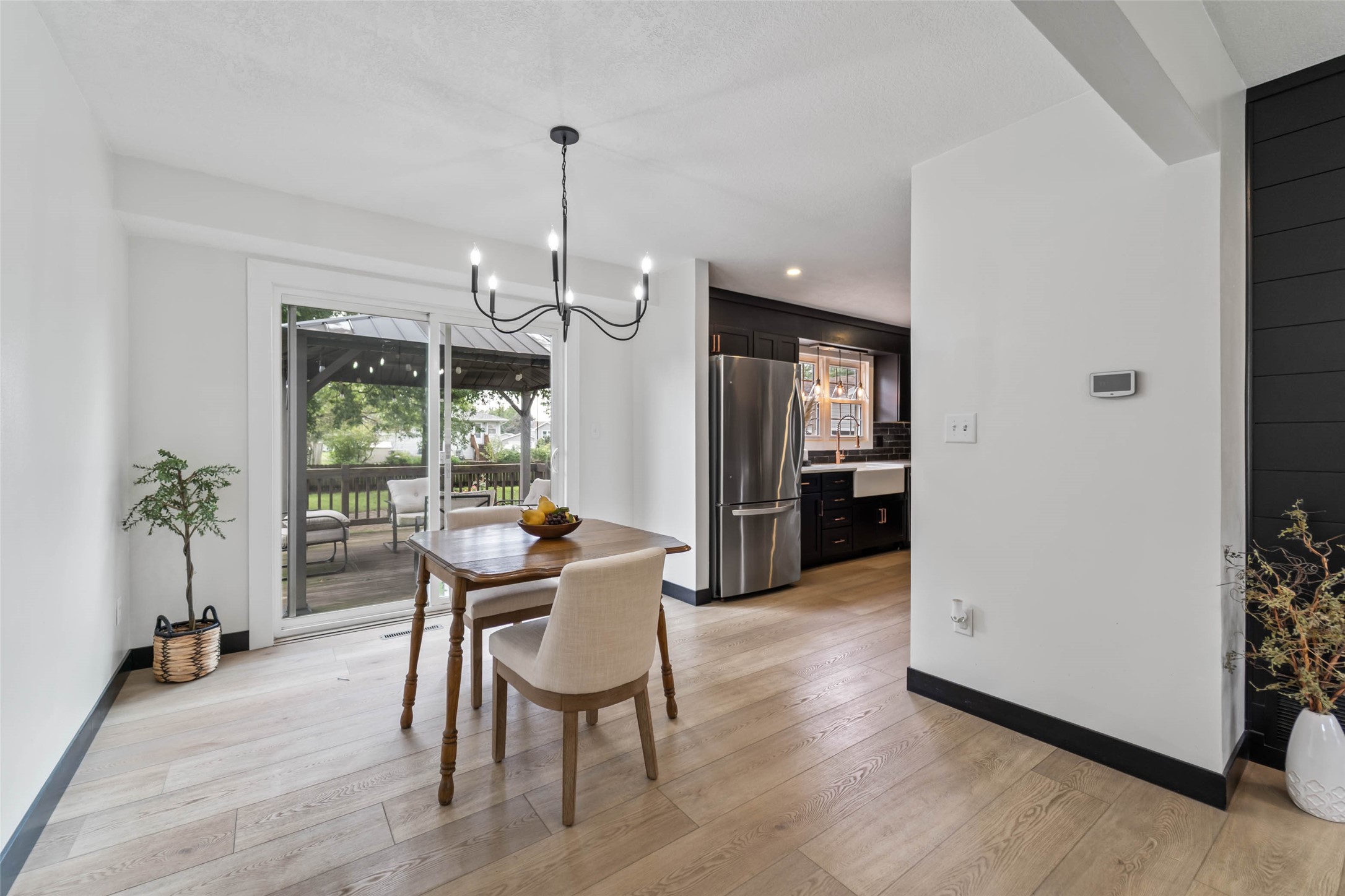 527 Village Court