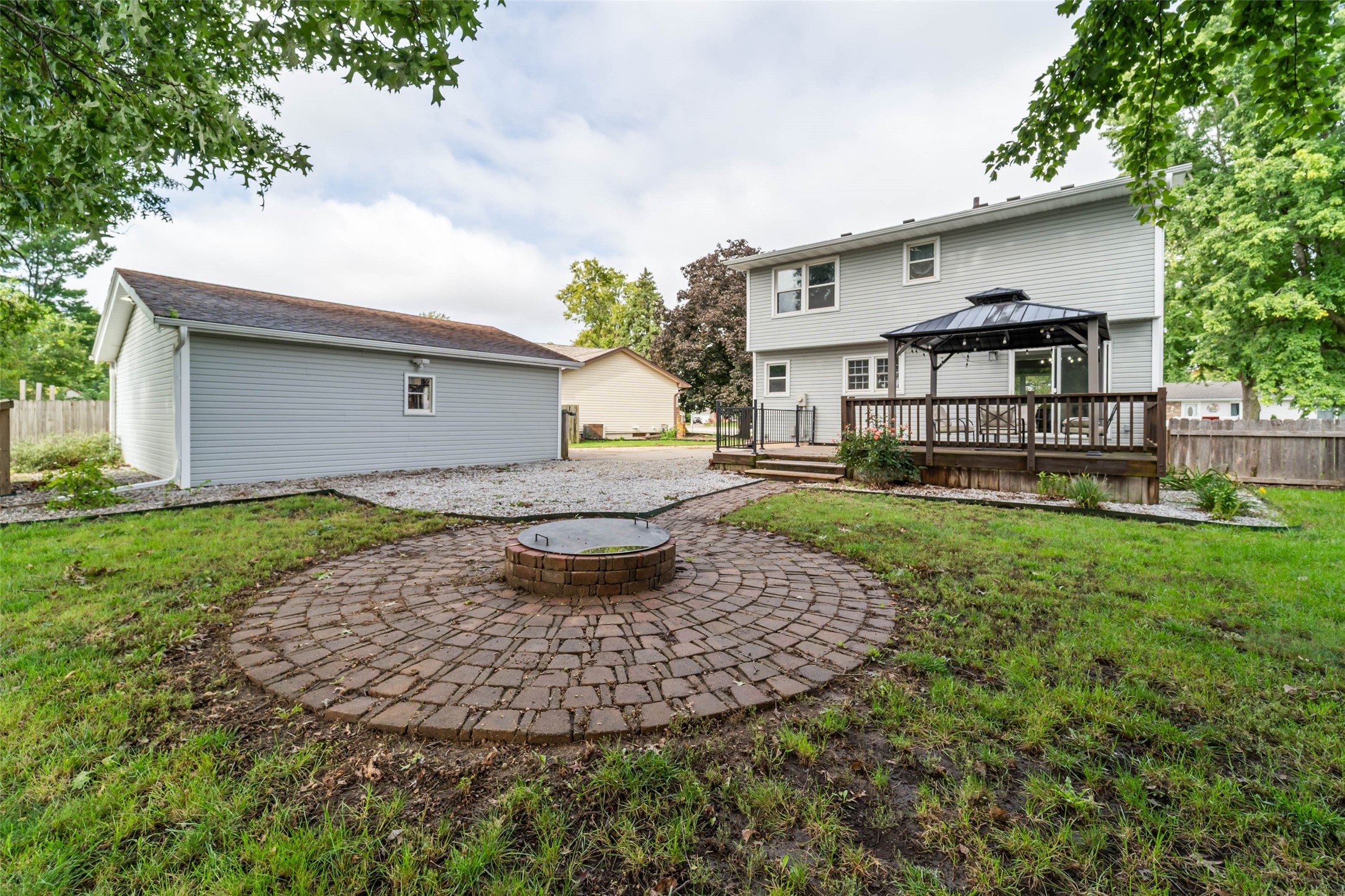 527 Village Court