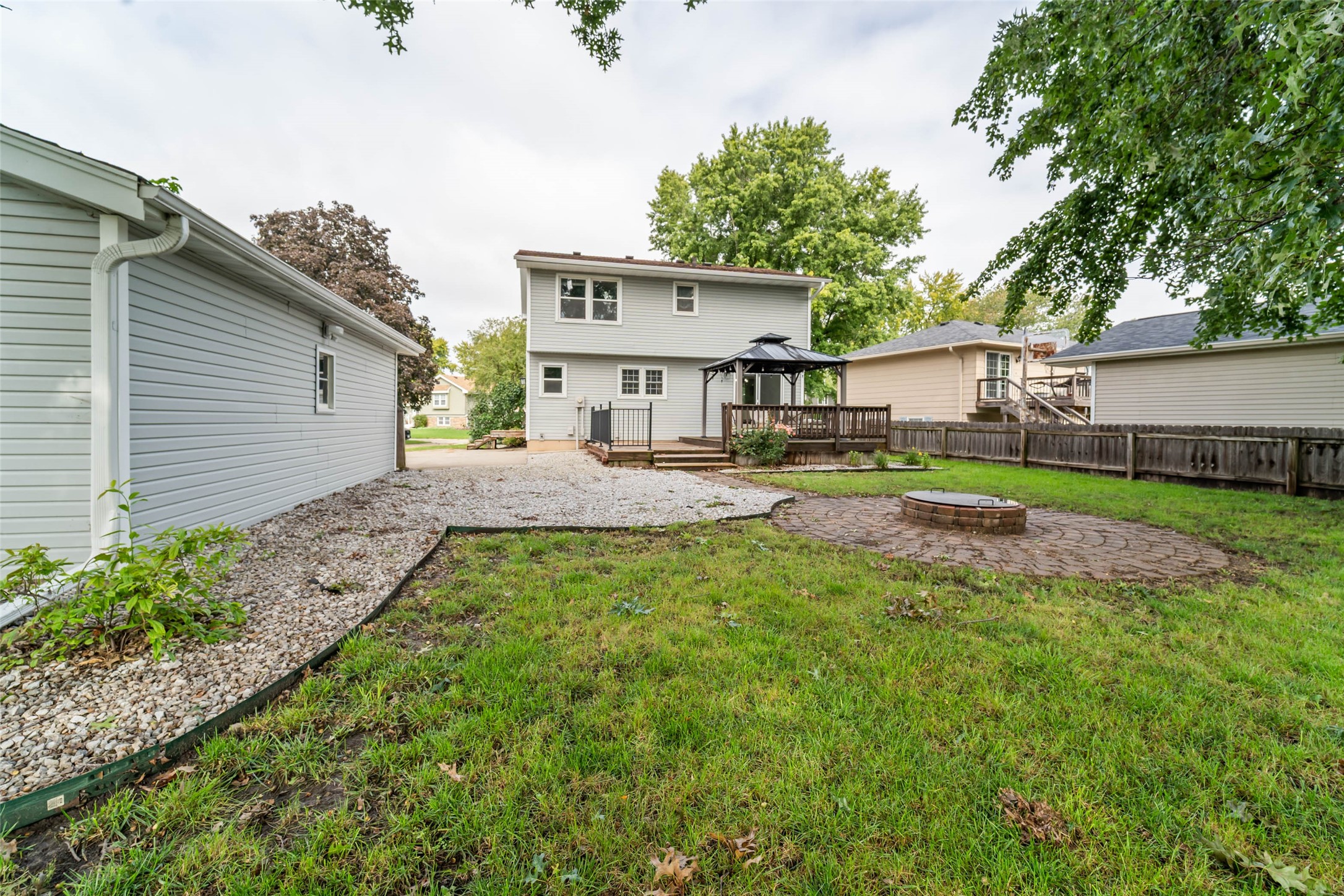527 Village Court