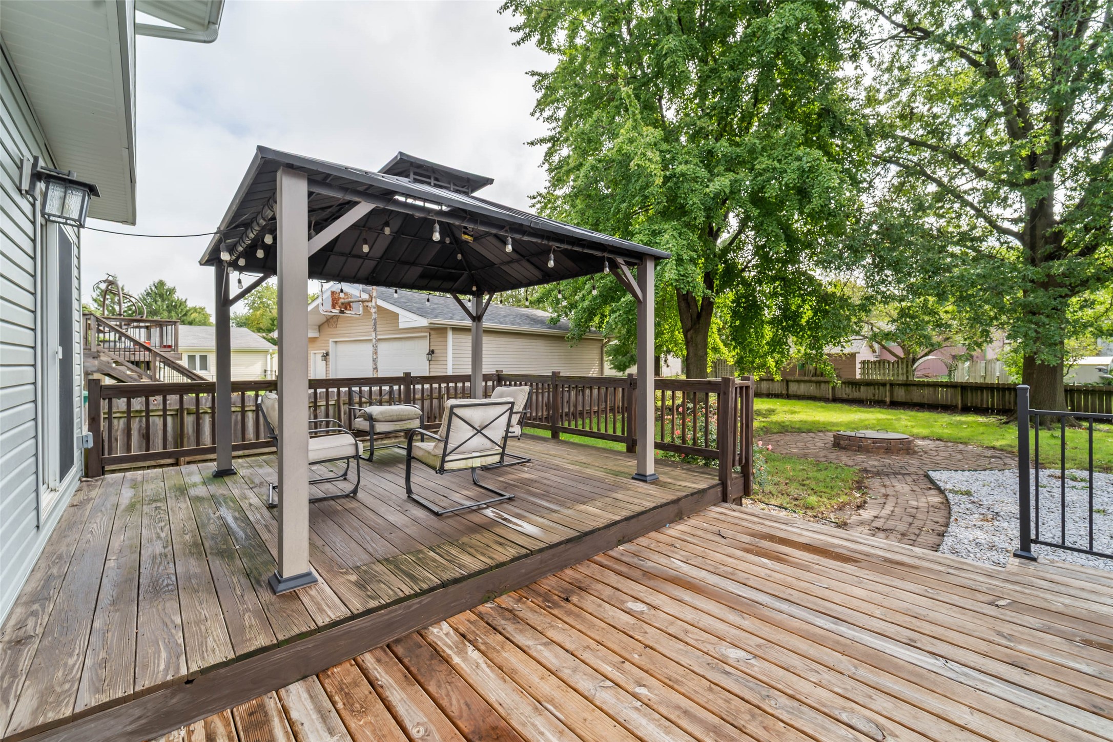 527 Village Court