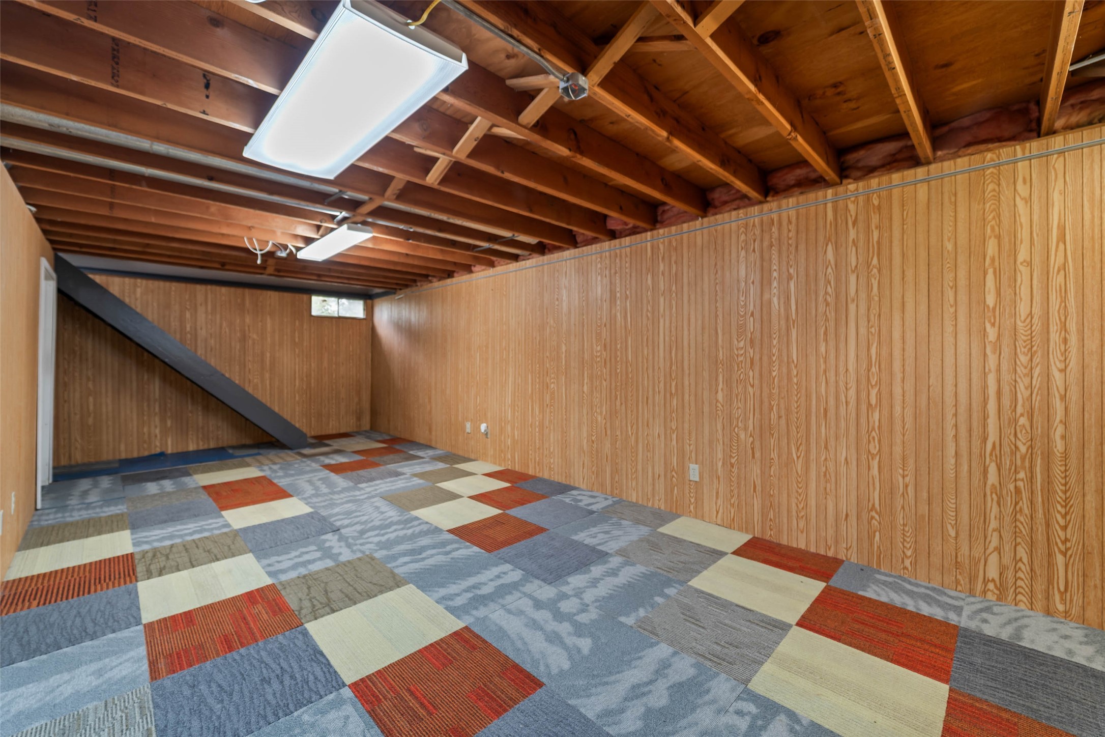 527 Village Court
