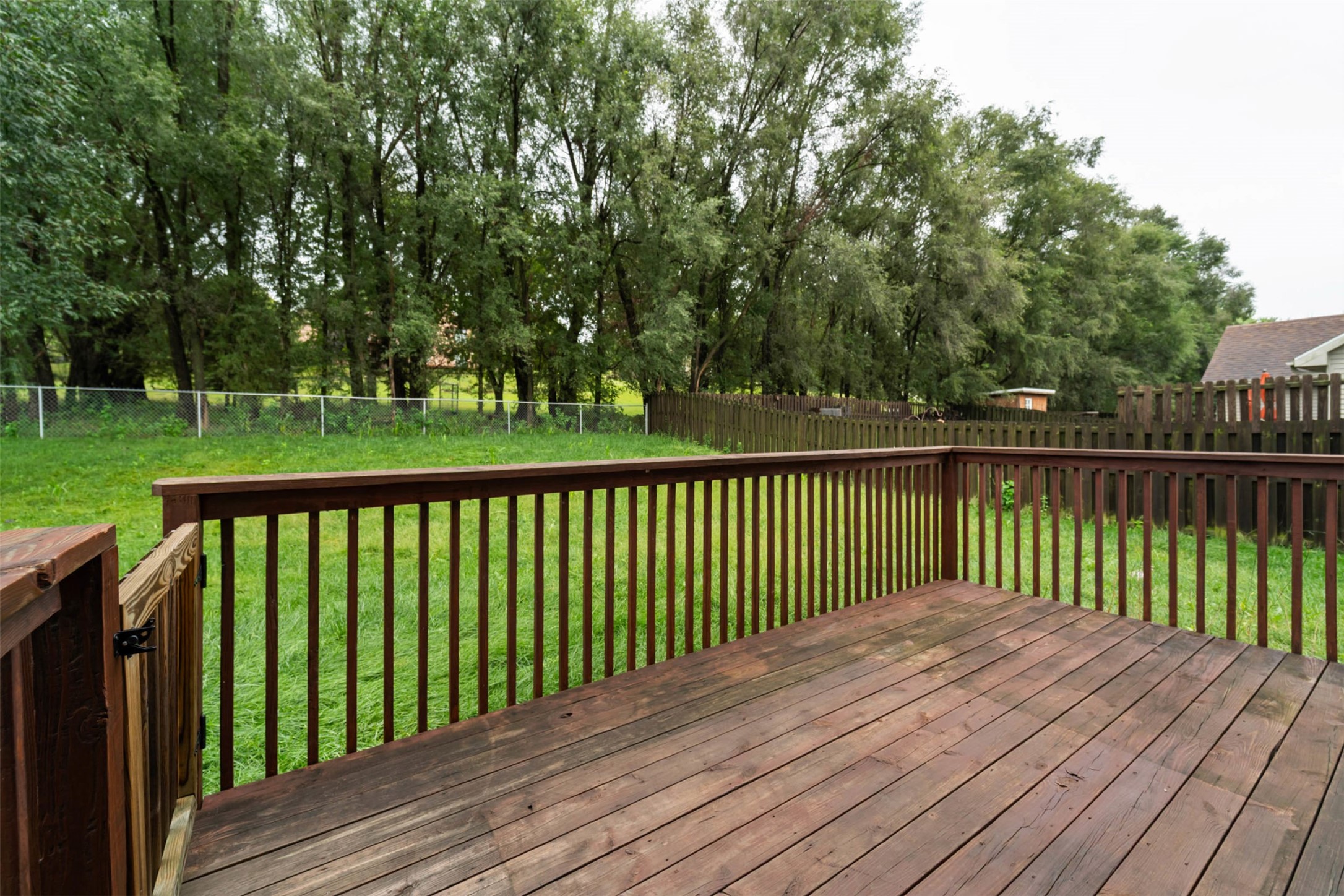 2420 Pine Court