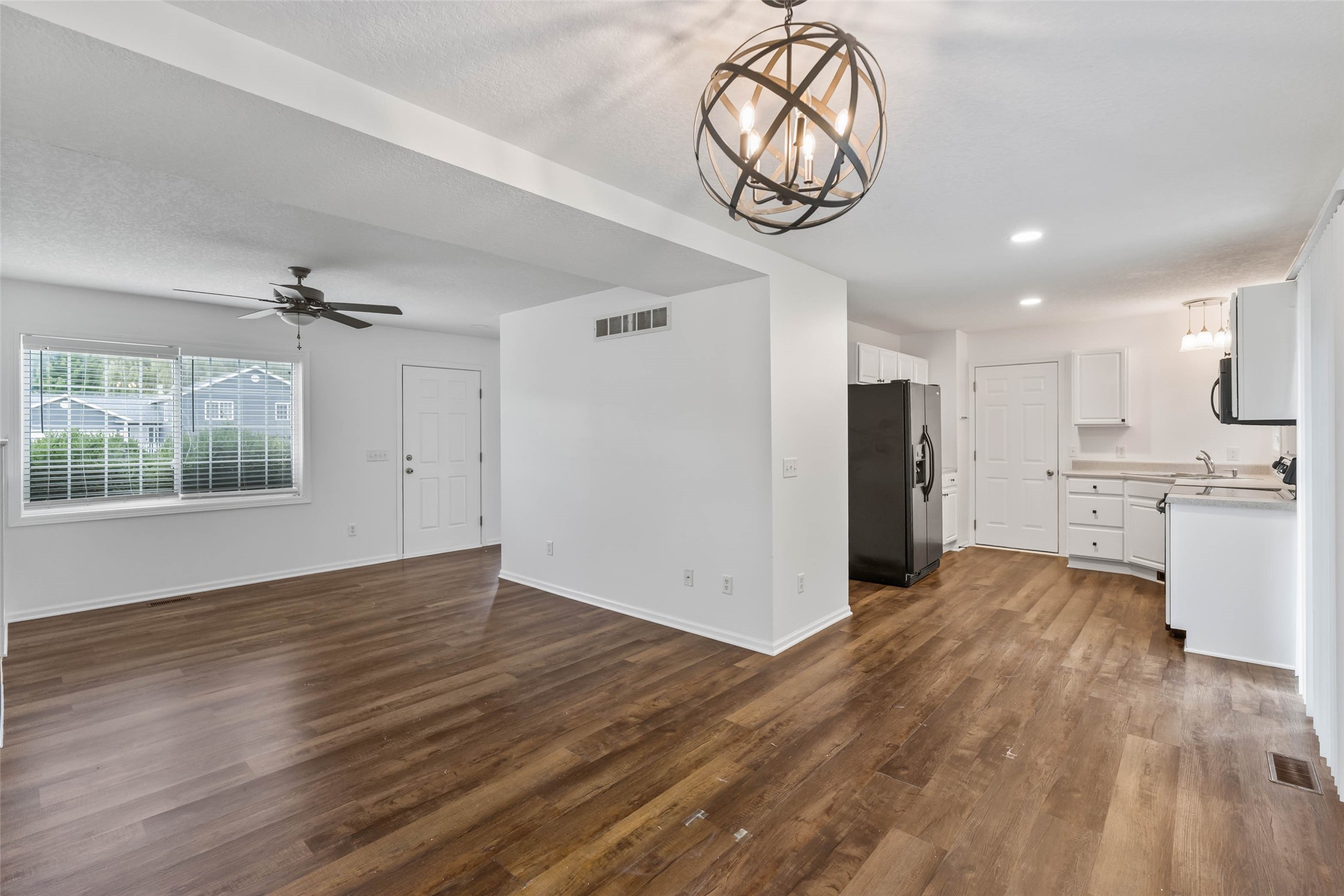 2420 Pine Court