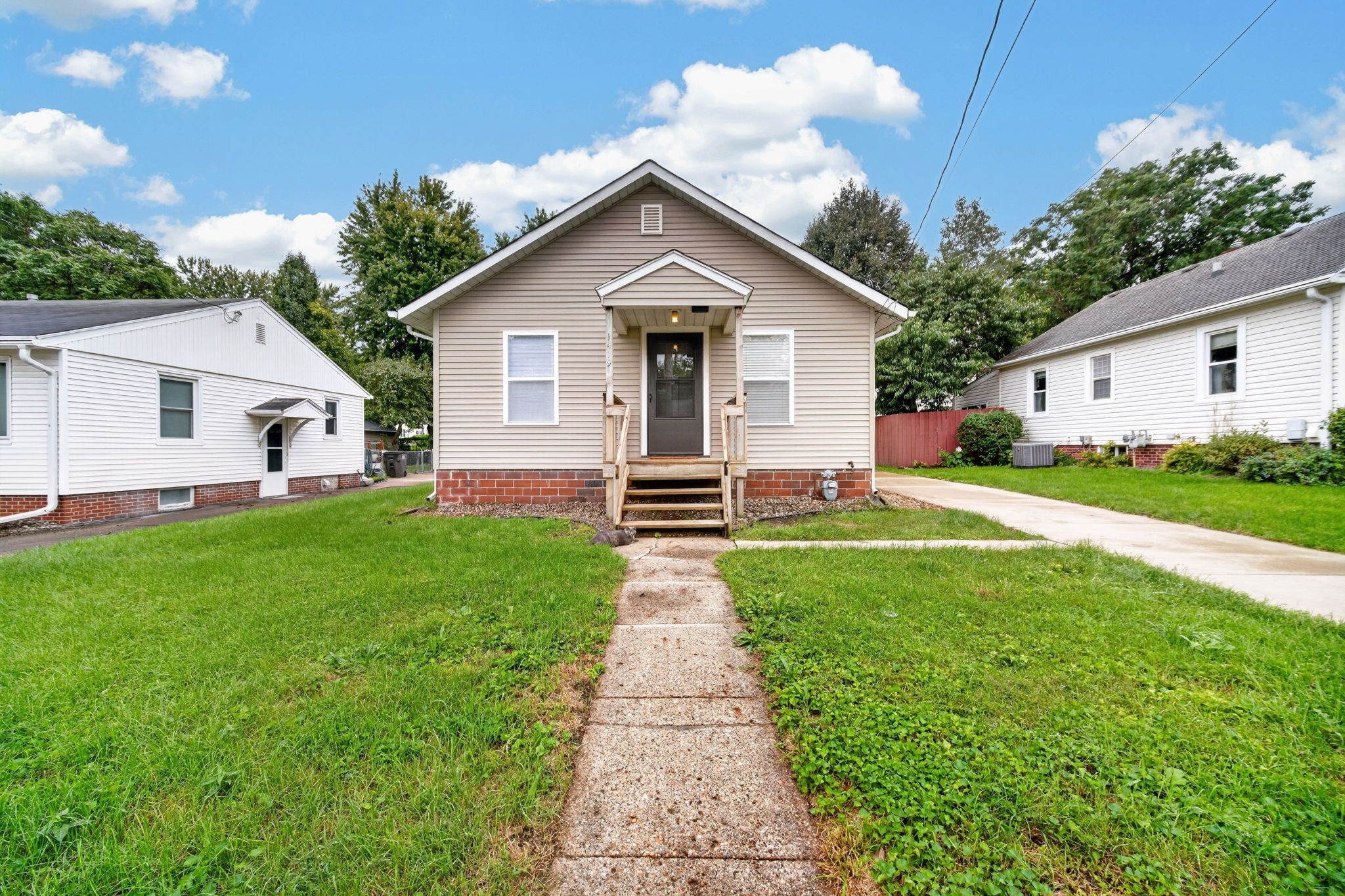 1419 E Tiffin Avenue