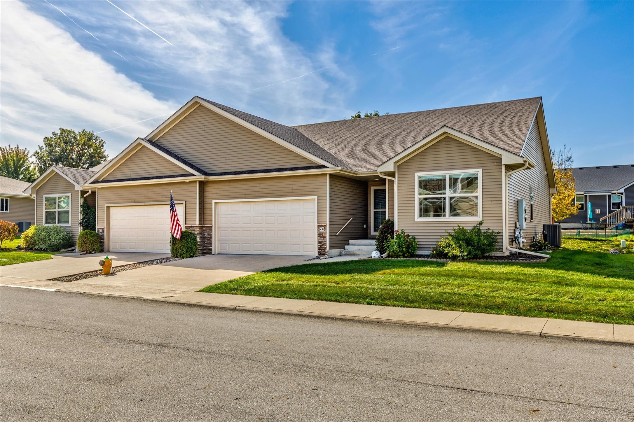 76 SE Sugarberry Lane