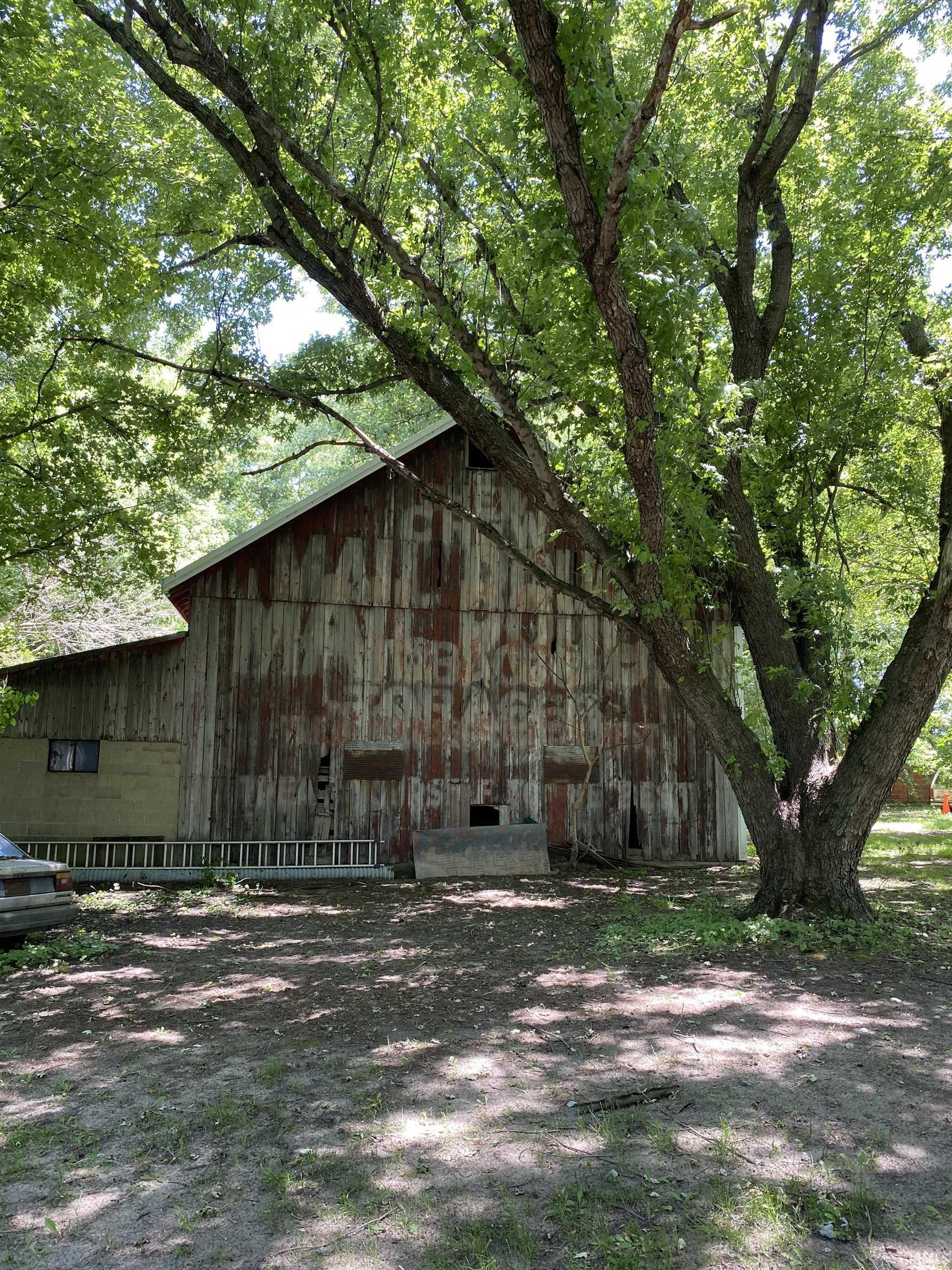 1765 W US 20
