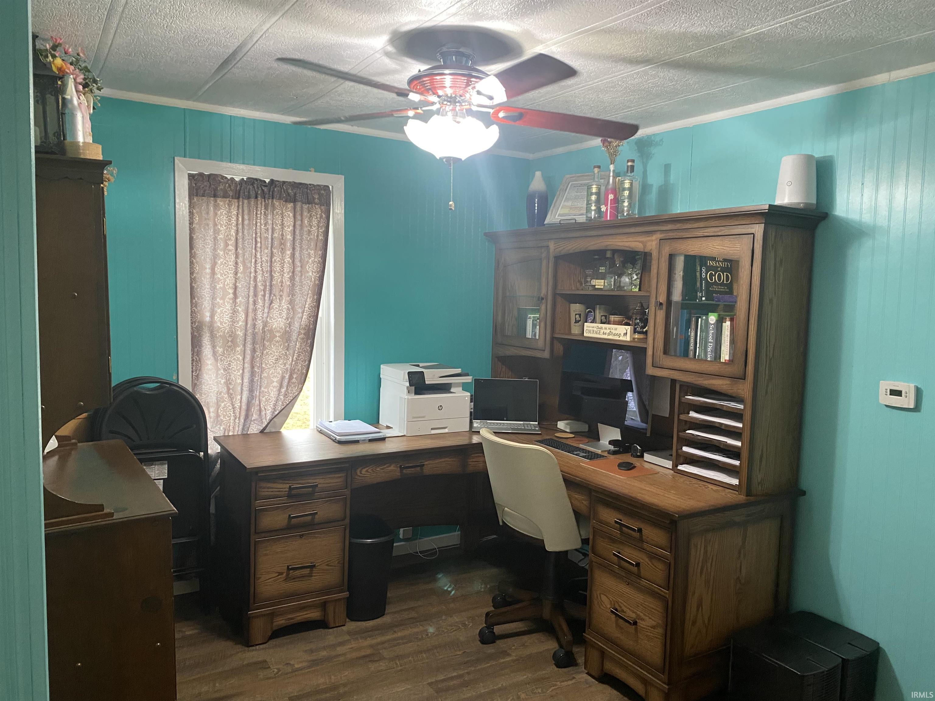 311 E Spring